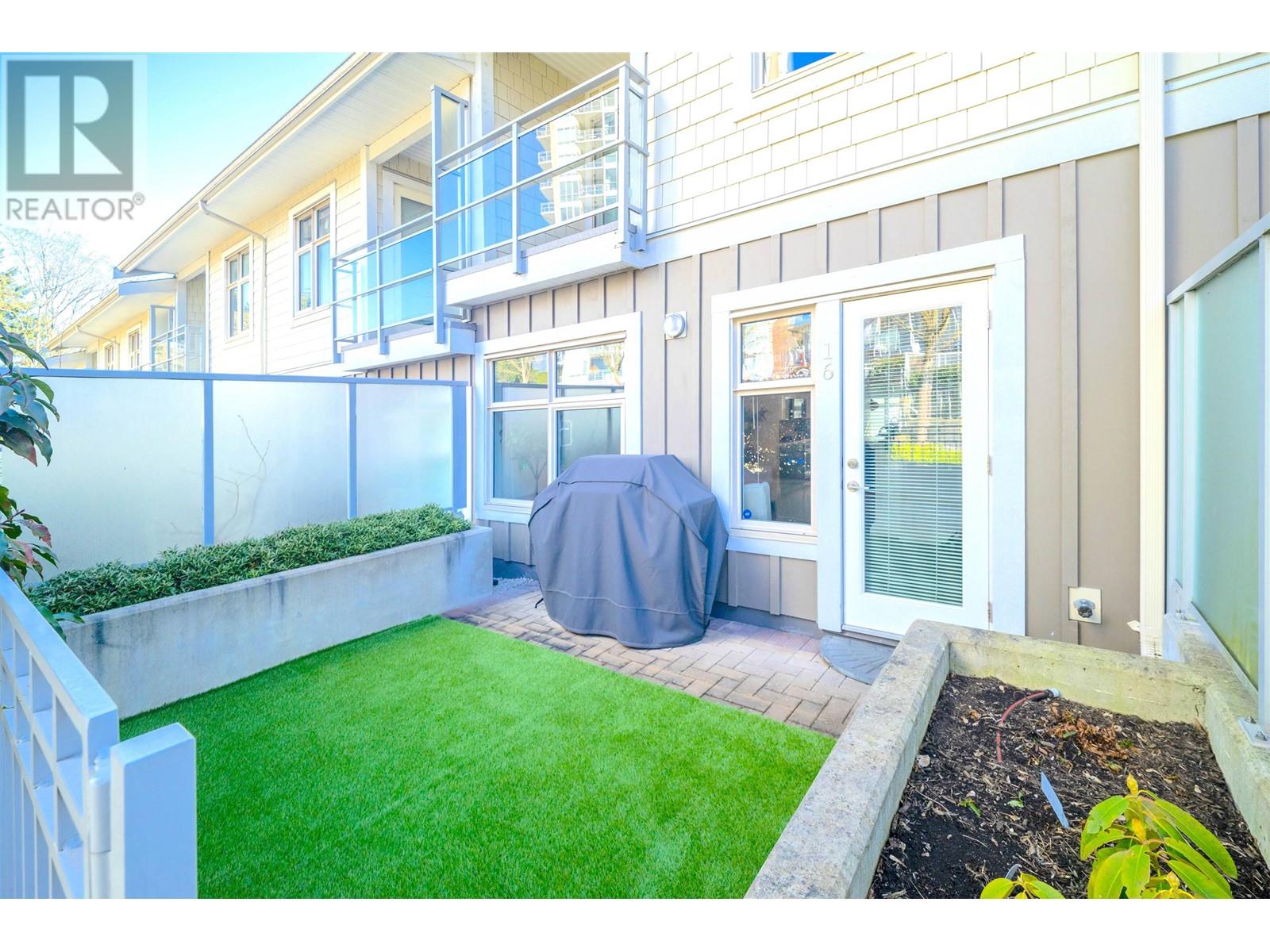 Th16 271 Francis Way, New Westminster, British Columbia  V3L 5E8 - Photo 12 - R2807651