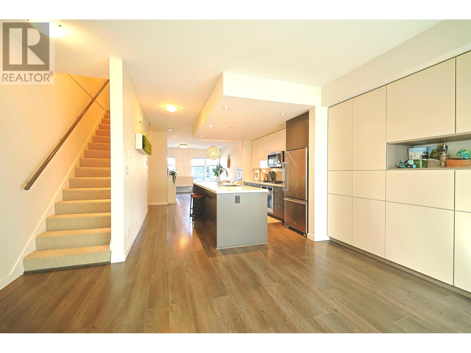 Th16 271 Francis Way, New Westminster, British Columbia  V3L 5E8 - Photo 15 - R2807651