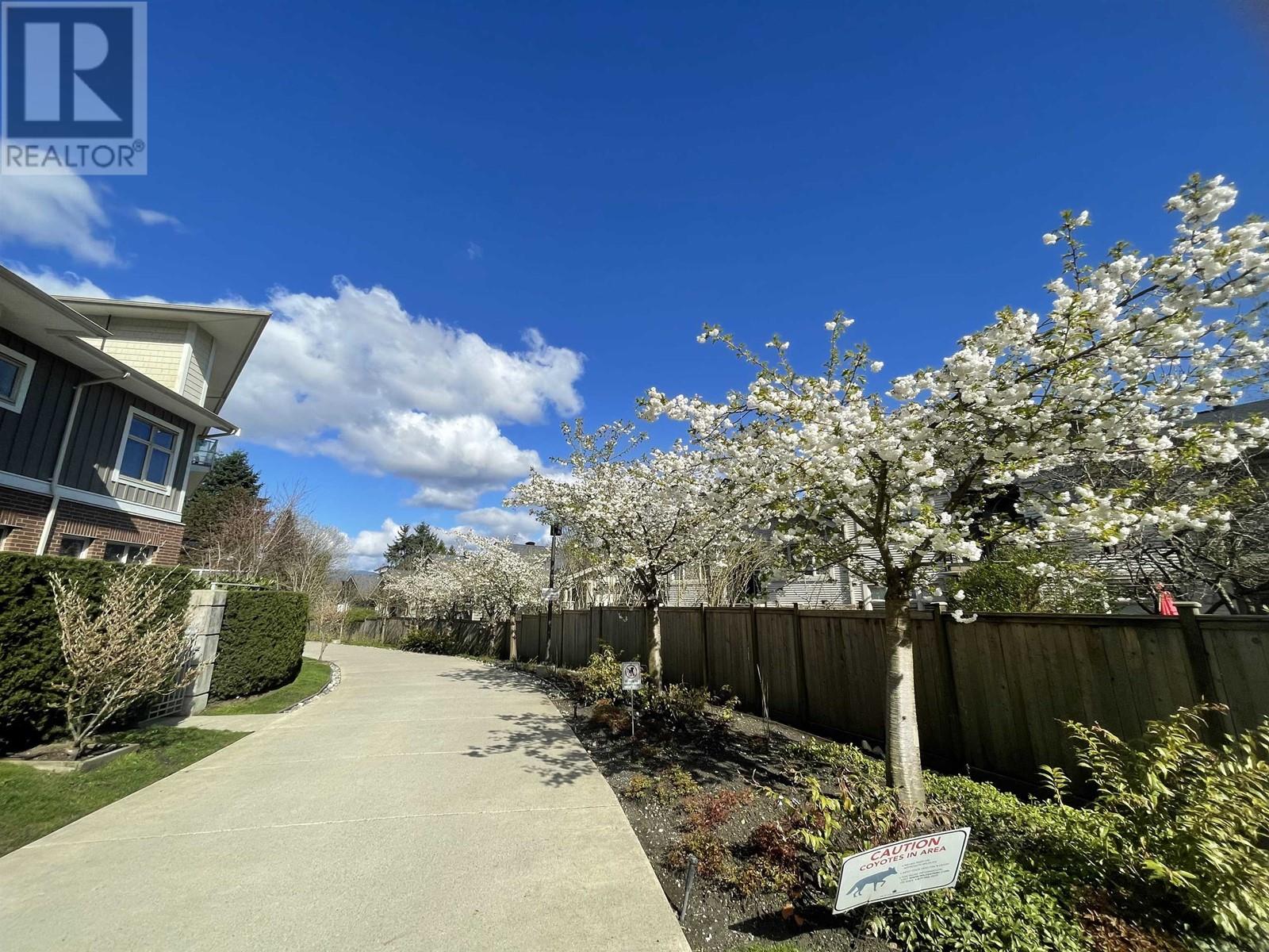 Th16 271 Francis Way, New Westminster, British Columbia  V3L 5E8 - Photo 2 - R2807651