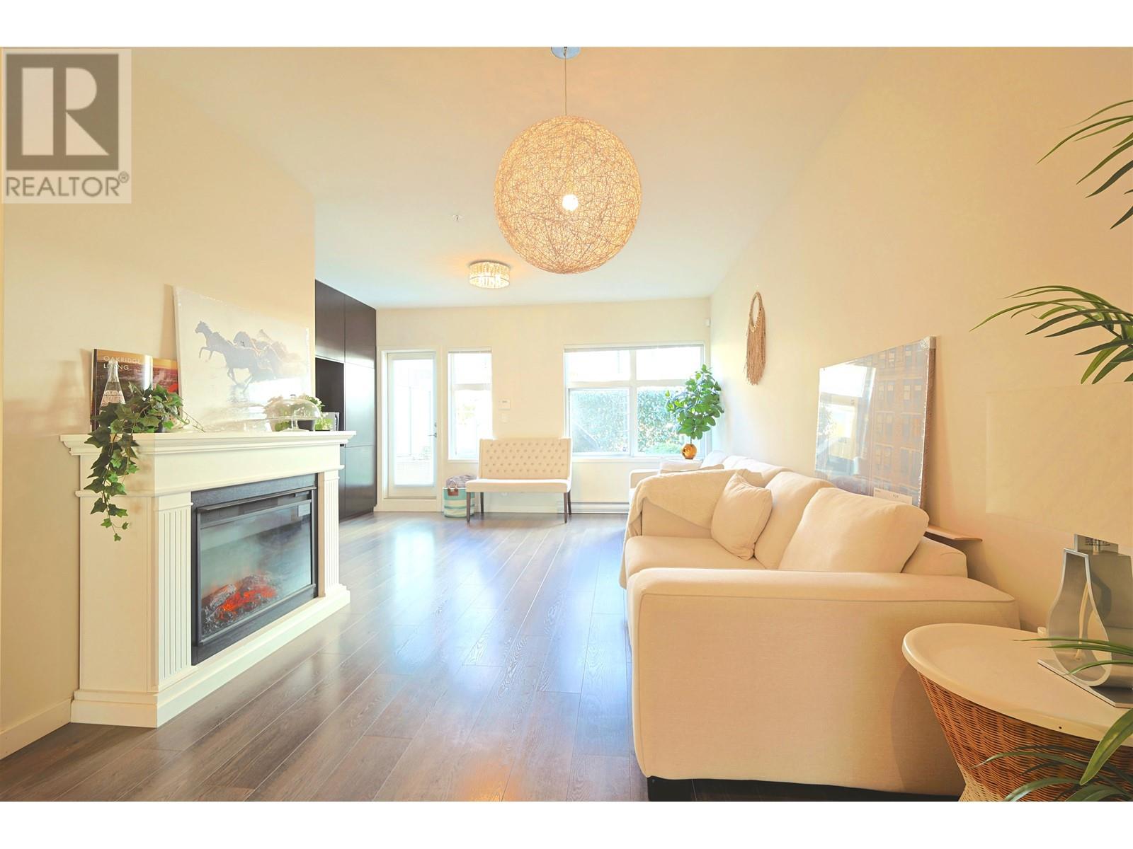 Th16 271 Francis Way, New Westminster, British Columbia  V3L 5E8 - Photo 7 - R2807651