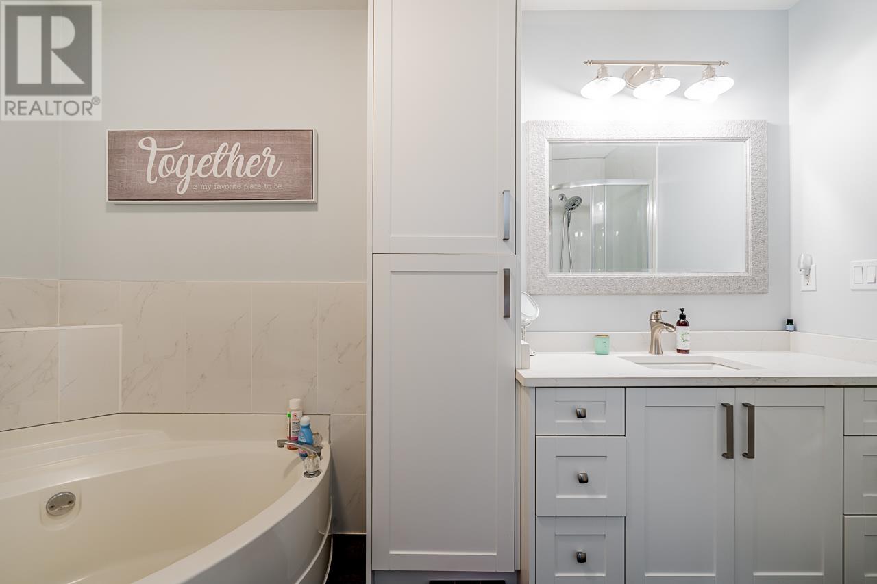 203 19128 Ford Road, Pitt Meadows, British Columbia  V3Y 2P1 - Photo 13 - R2807612