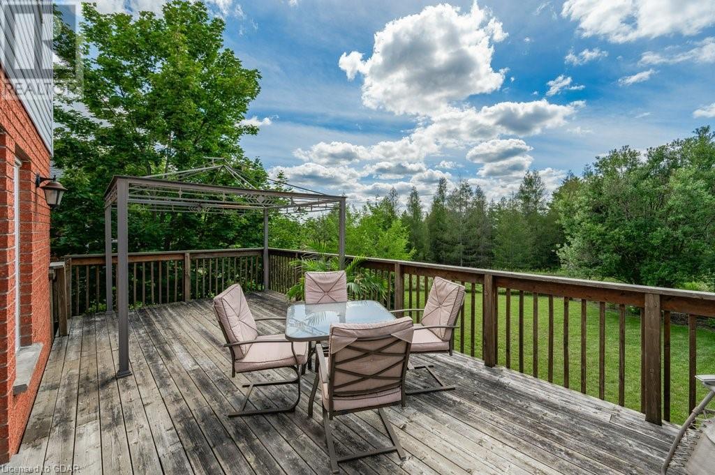 19 Silversmith Court, Guelph, Ontario  N1G 5C1 - Photo 32 - 40468003