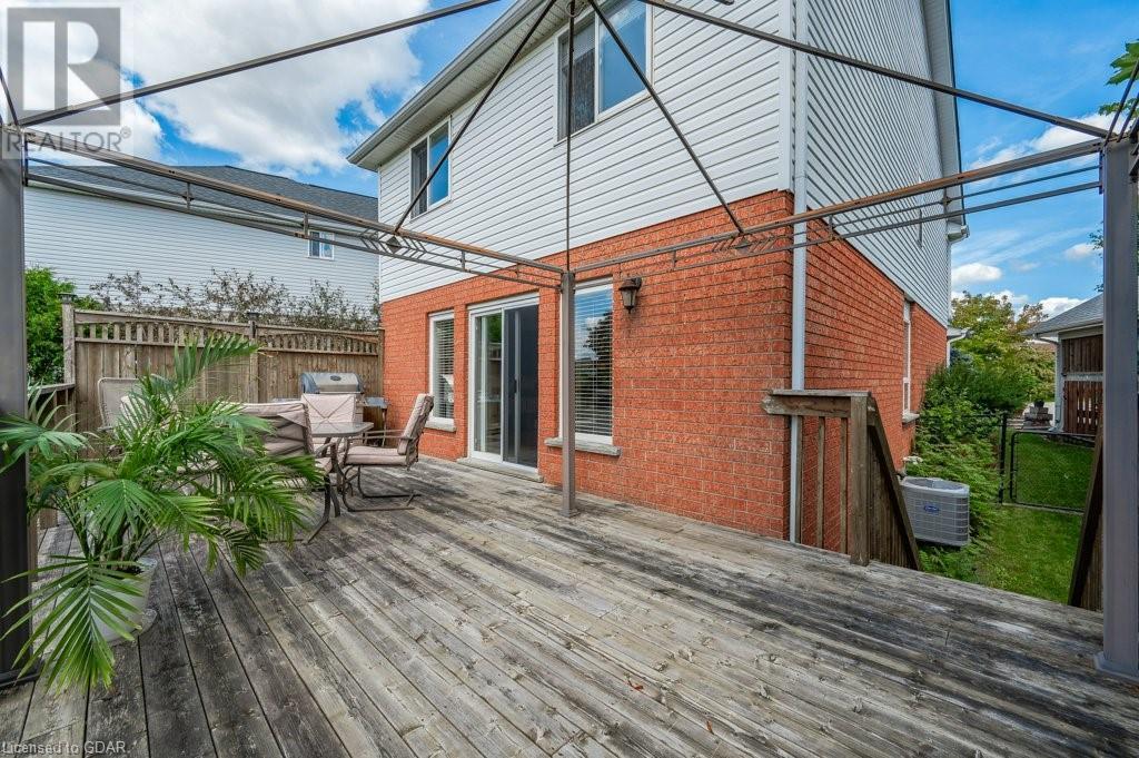 19 Silversmith Court, Guelph, Ontario  N1G 5C1 - Photo 34 - 40468003