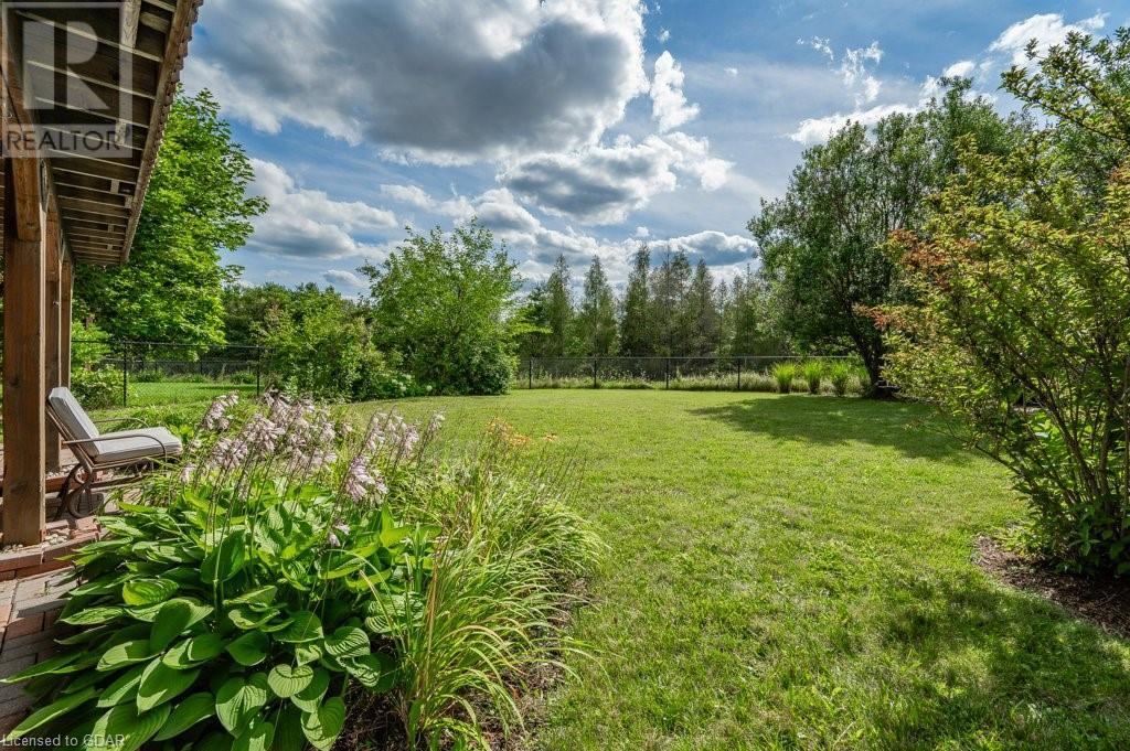 19 Silversmith Court, Guelph, Ontario  N1G 5C1 - Photo 40 - 40468003
