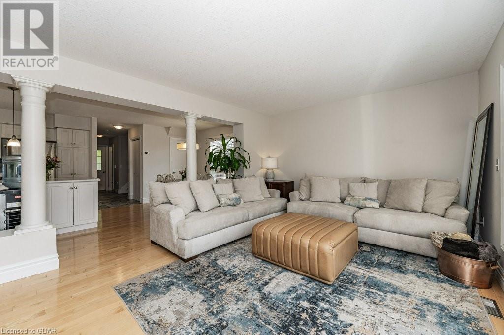 19 Silversmith Court, Guelph, Ontario  N1G 5C1 - Photo 6 - 40468003