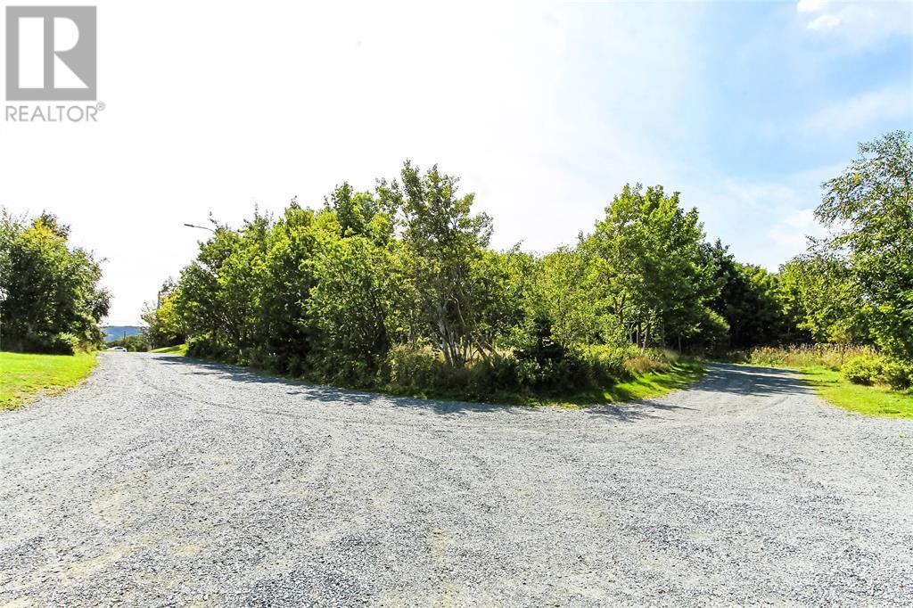 41 Tiffany Lane St. John's Newfoundland & Labrador Canada A1A0L1 for Sale residential Haris Barki Keller Williams Platinum Realty 41 Tiffany Lane St. John's Newfoundland & Labrador Canada A1A0L1, for Sale, residential, Haris Barki, Keller Williams Platinum Realty