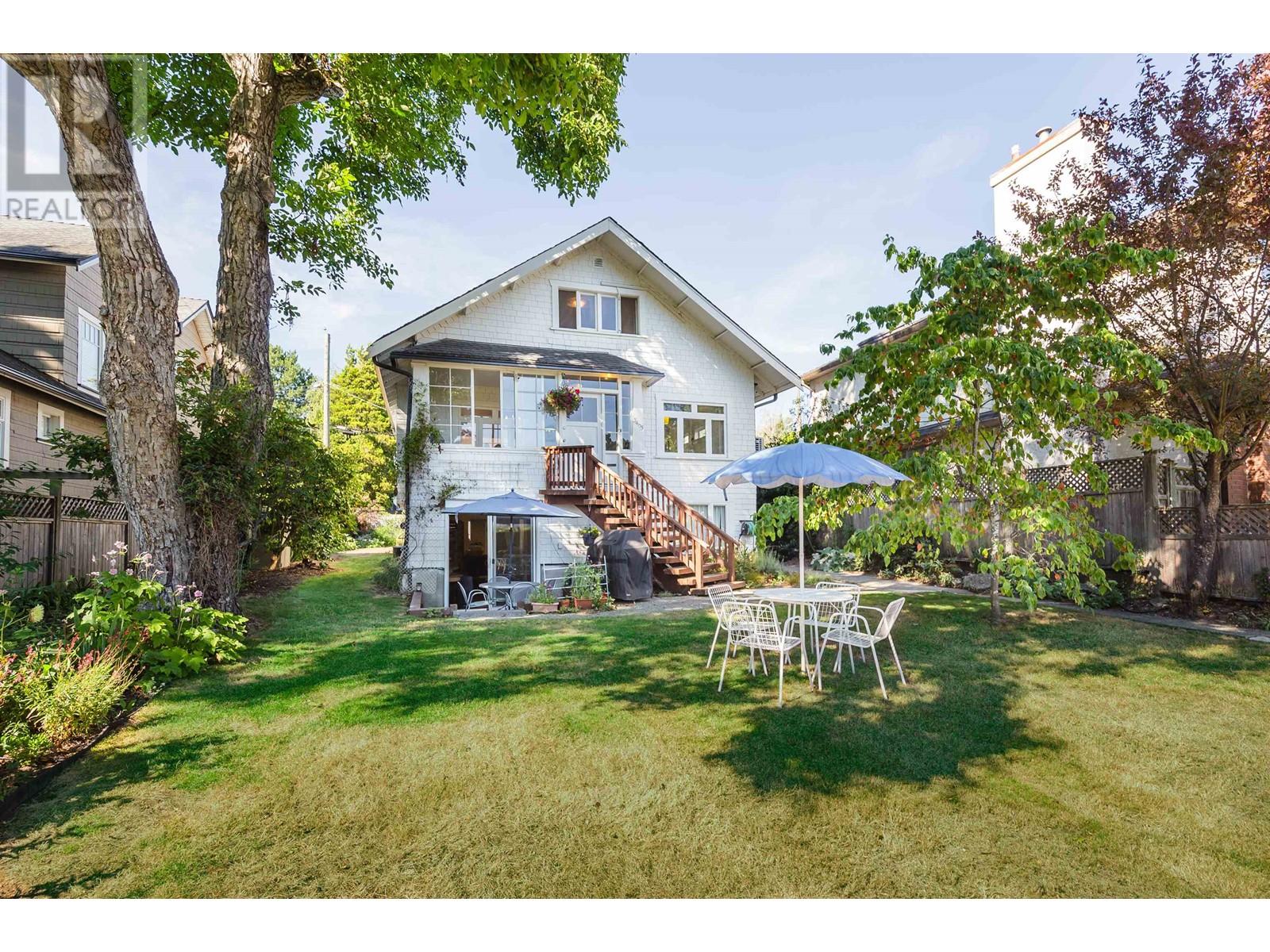 3405 W 37th Avenue, Vancouver, British Columbia  V6N 2V5 - Photo 2 - R2807762