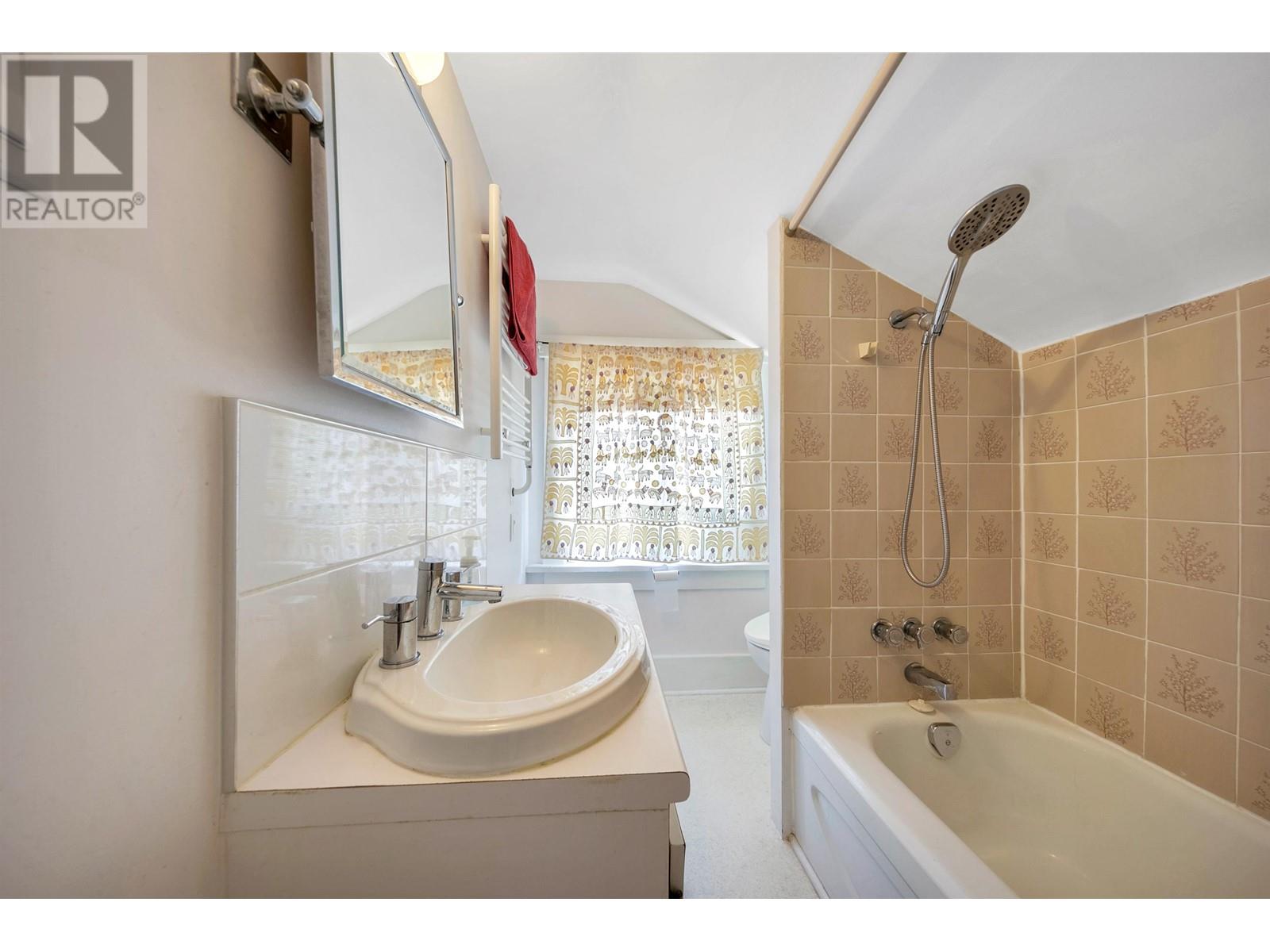 3405 W 37th Avenue, Vancouver, British Columbia  V6N 2V5 - Photo 9 - R2807762