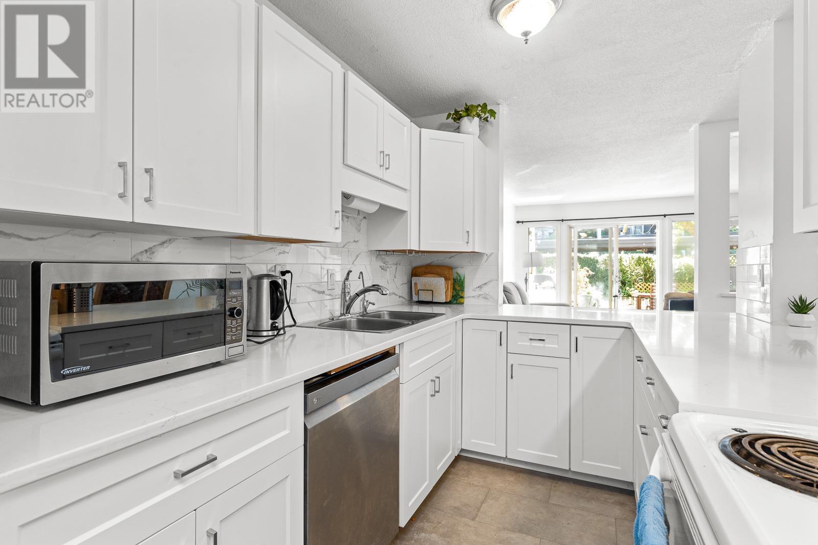 4 7307 Montecito Drive, Burnaby, British Columbia  V5A 1R2 - Photo 17 - R2807544
