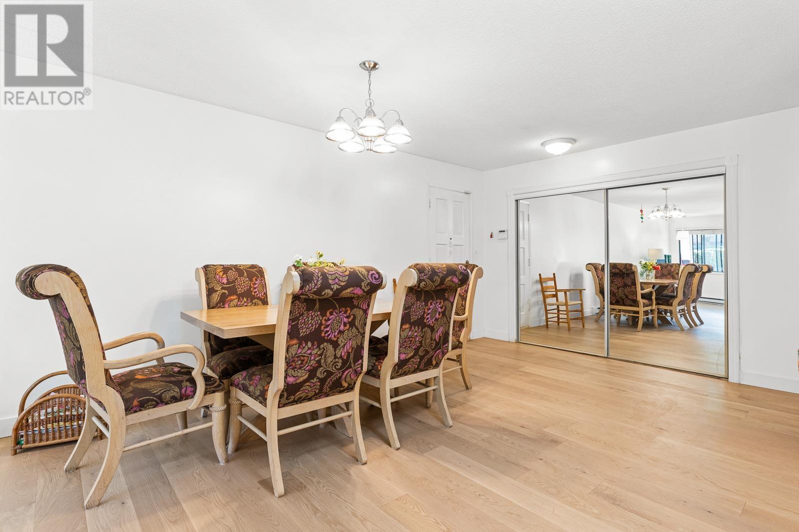 4 7307 Montecito Drive, Burnaby, British Columbia  V5A 1R2 - Photo 9 - R2807544