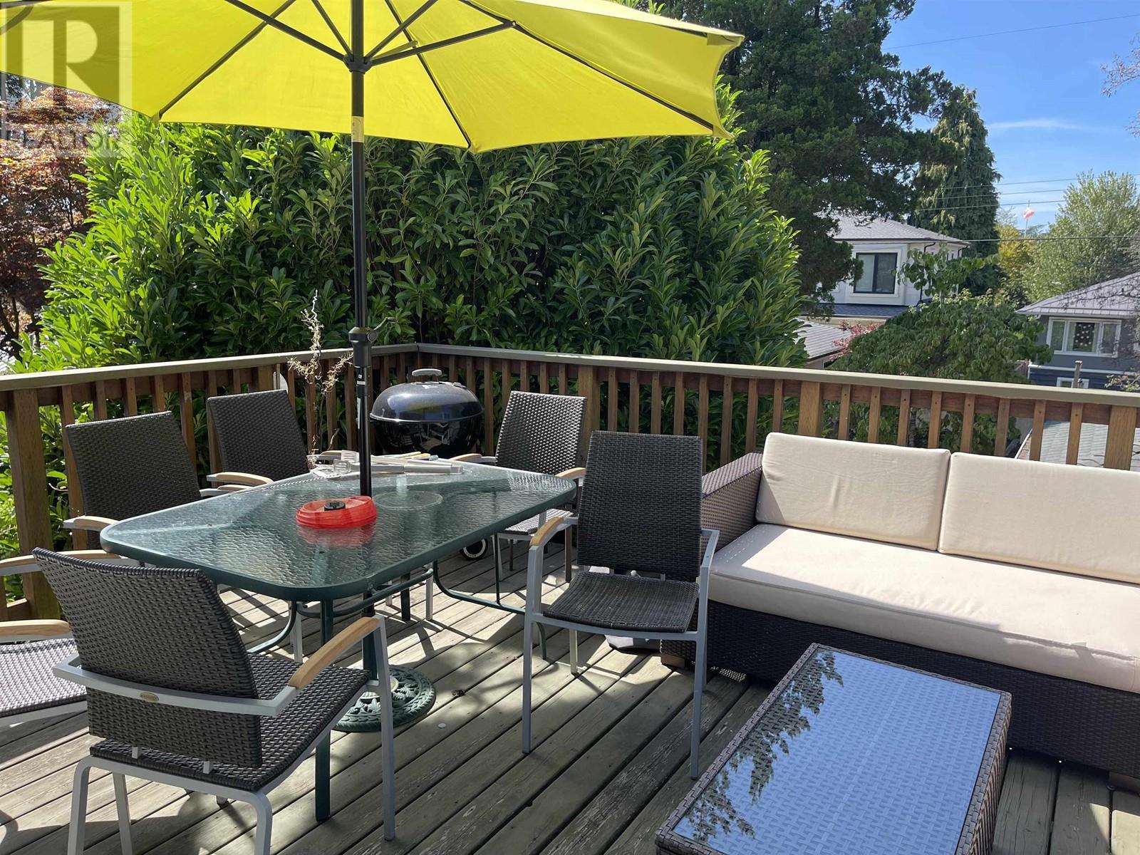 7425 Laburnum Street, Vancouver, British Columbia  V6P 5N2 - Photo 7 - R2800216