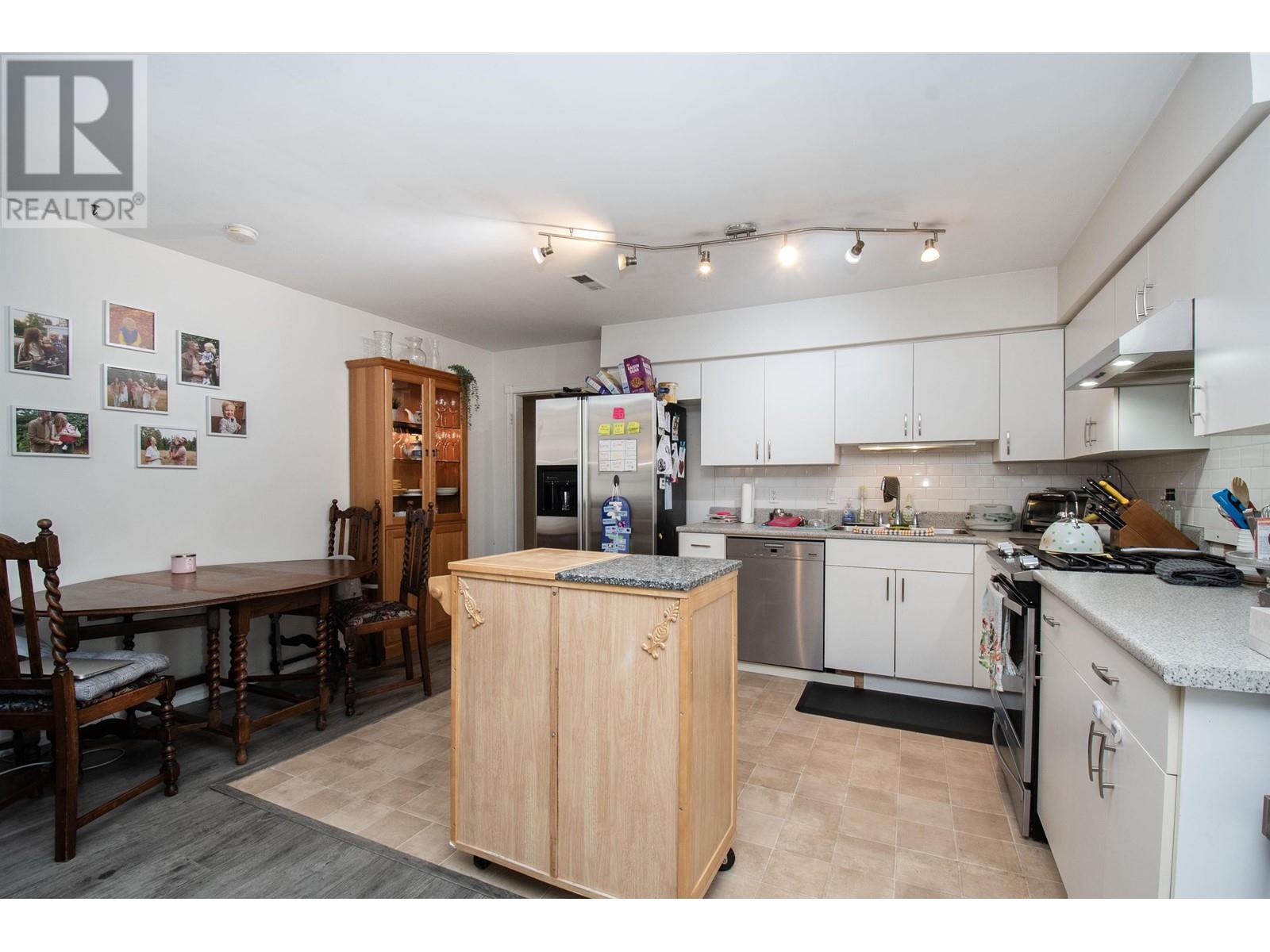 953 Shavington Street, North Vancouver, British Columbia  V7L 1K6 - Photo 31 - R2804332