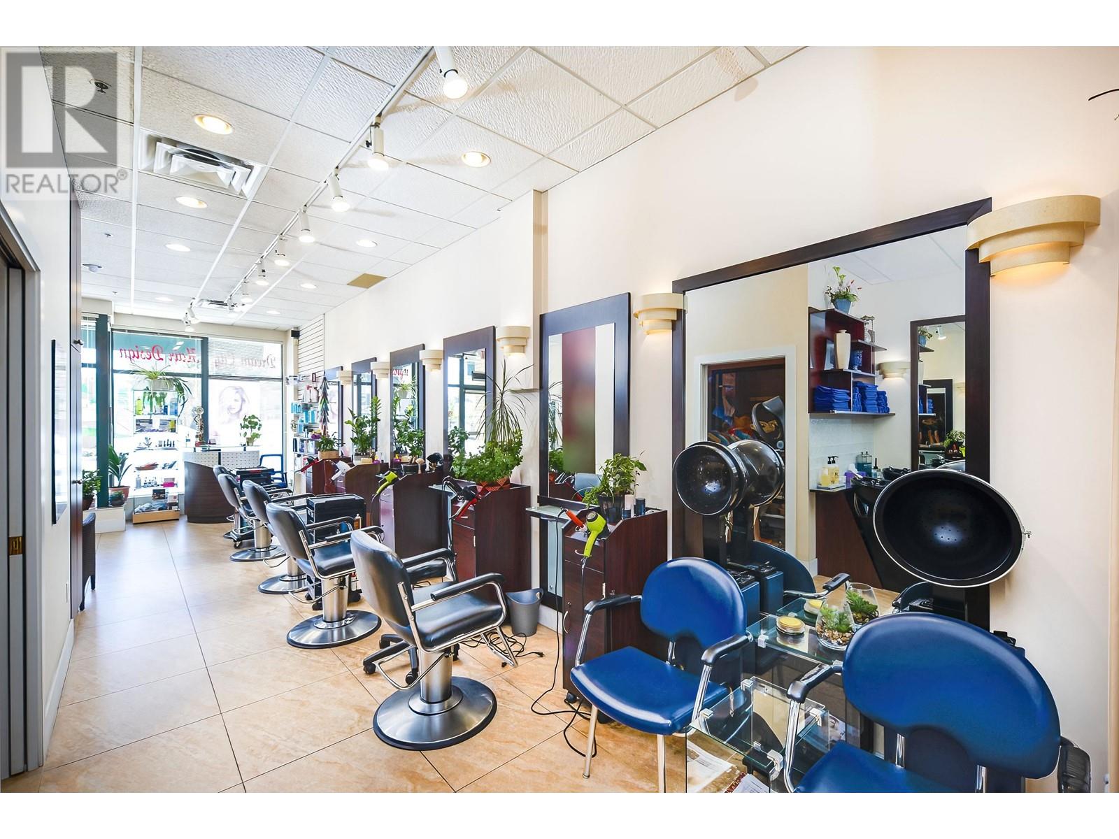 106 W Esplanade, North Vancouver, British Columbia  V7M 1A2 - Photo 11 - C8053541