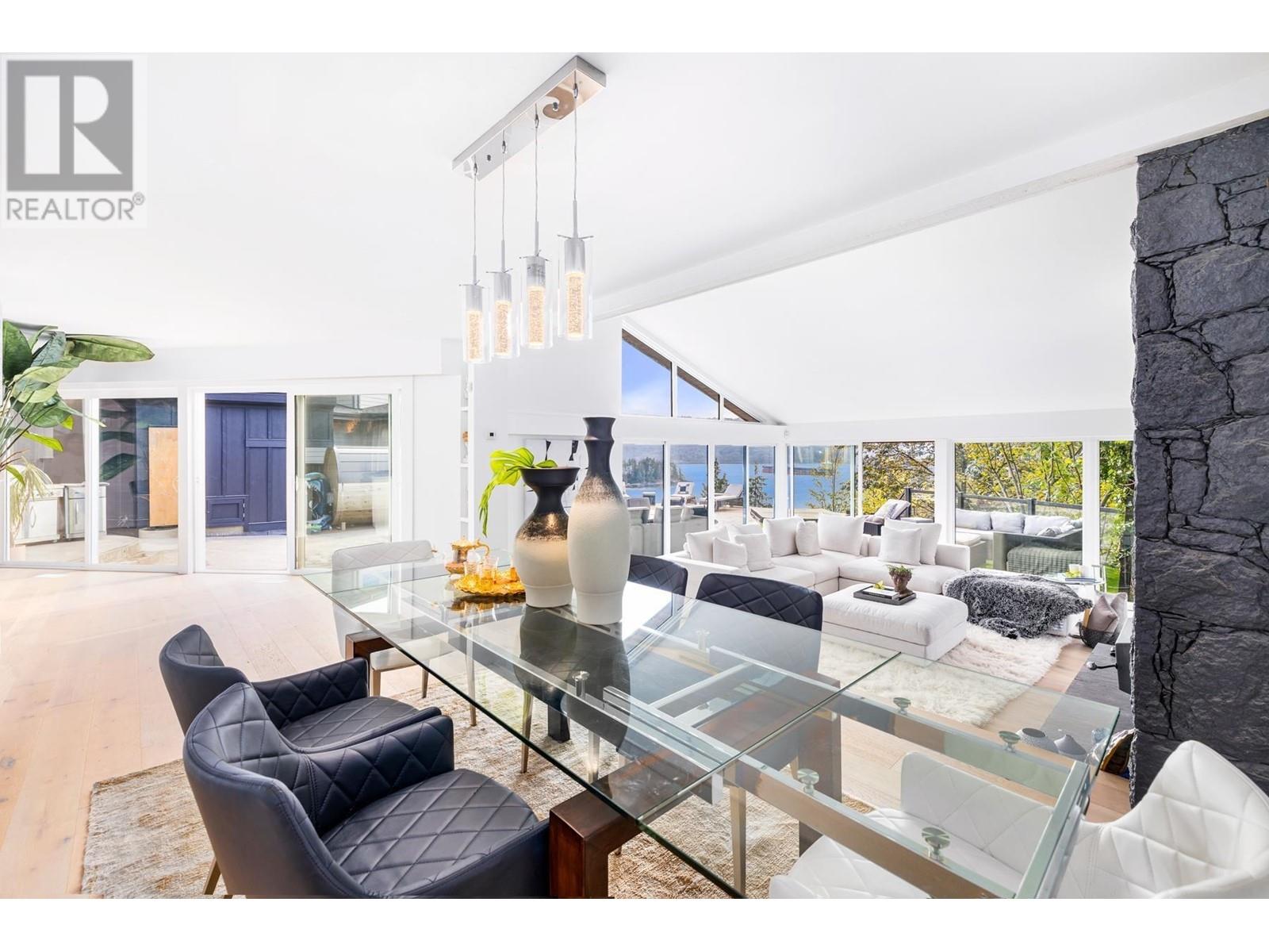 1570 Look Out Point, North Vancouver, British Columbia  V7G 1X9 - Photo 15 - R2807872