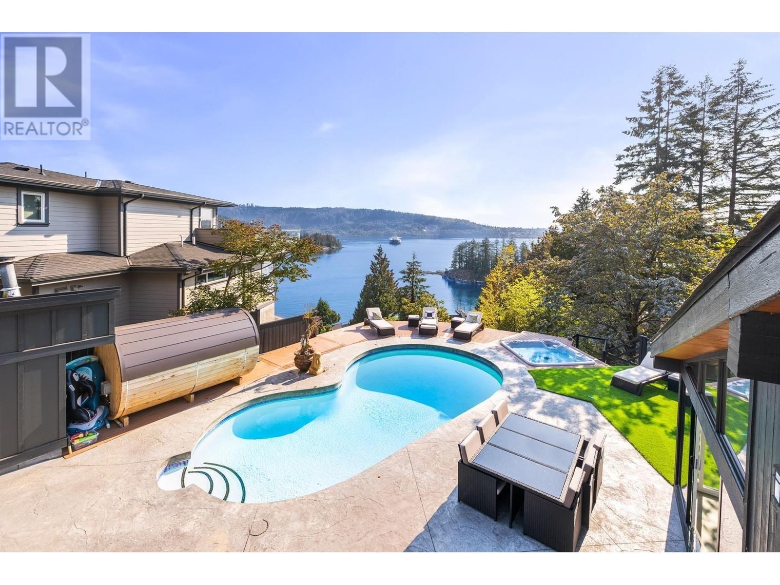1570 Look Out Point, North Vancouver, British Columbia  V7G 1X9 - Photo 33 - R2807872