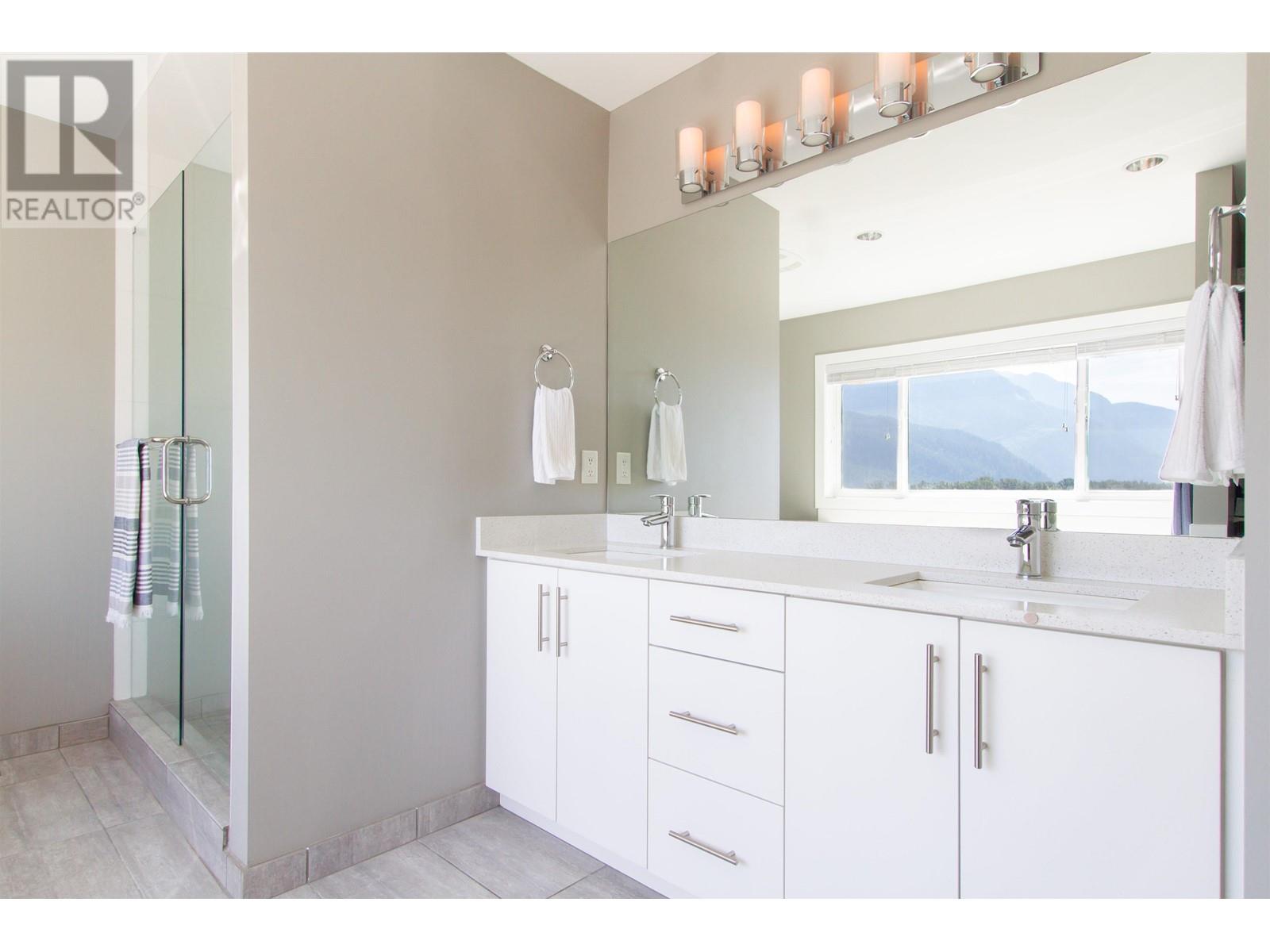 41150 Rockridge Place, Squamish, British Columbia  V8B 0S4 - Photo 15 - R2807881
