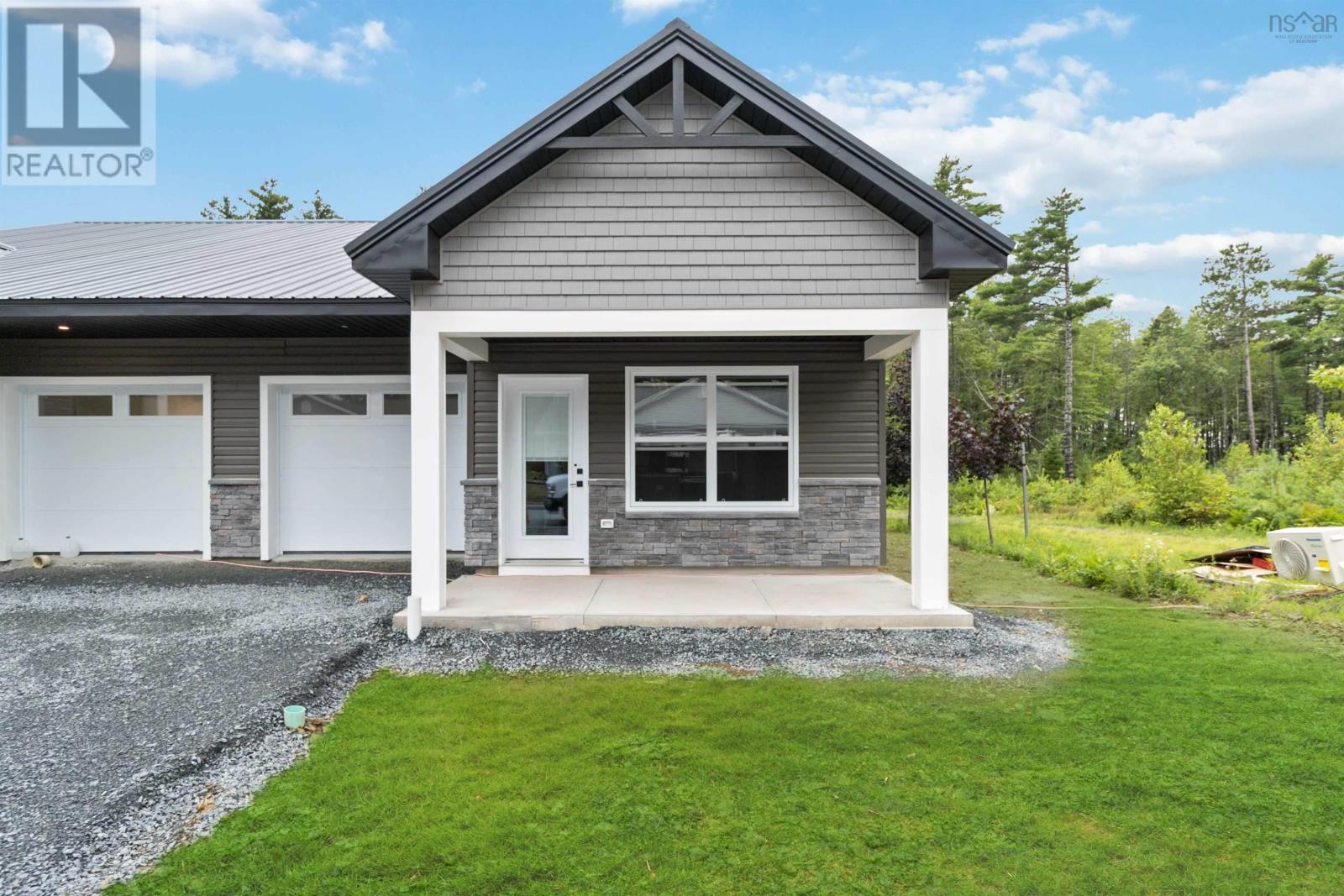491 Glen Allen Drive, Bridgewater, Nova Scotia  B4V 0B1 - Photo 2 - 202317381