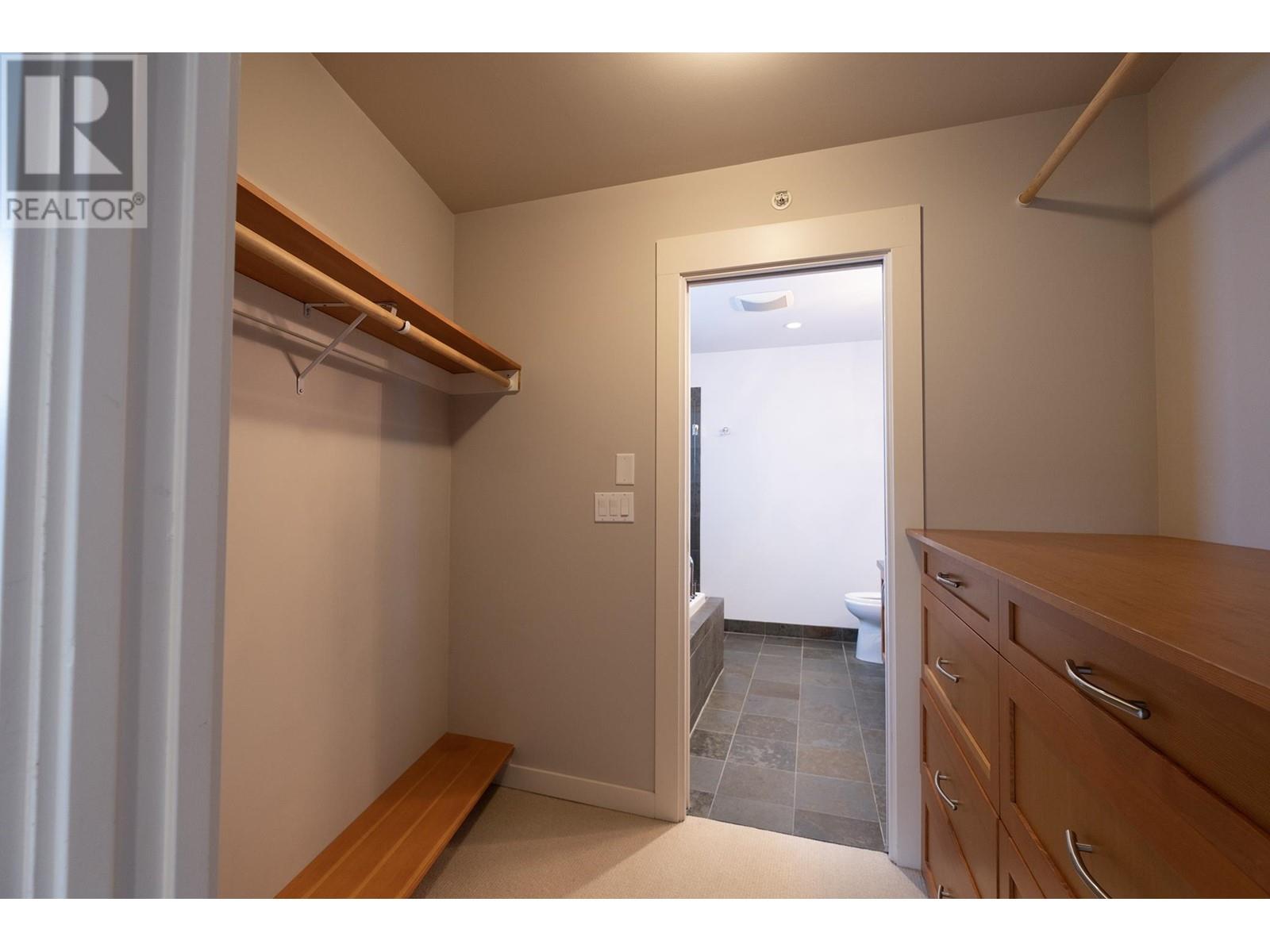 5379 Wakefield Beach Lane, Sechelt, British Columbia  V7Z 0T6 - Photo 20 - R2808020