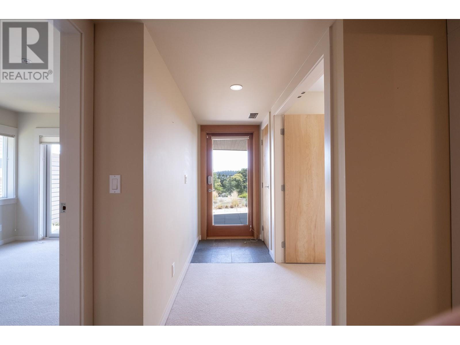 5379 Wakefield Beach Lane, Sechelt, British Columbia  V7Z 0T6 - Photo 24 - R2808020