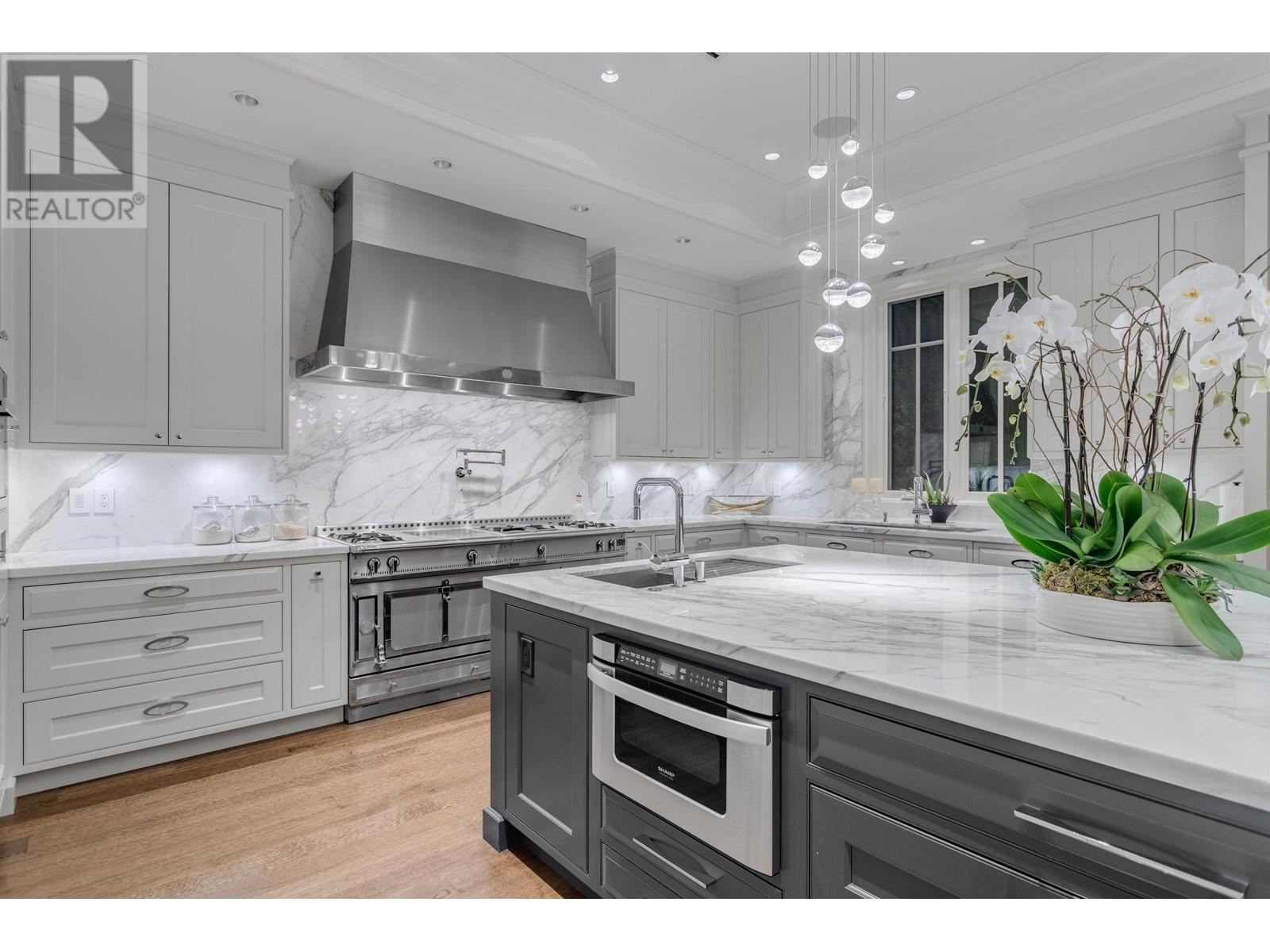 1126 Wolfe Avenue, Vancouver, British Columbia  V6H 1V8 - Photo 10 - R2808027