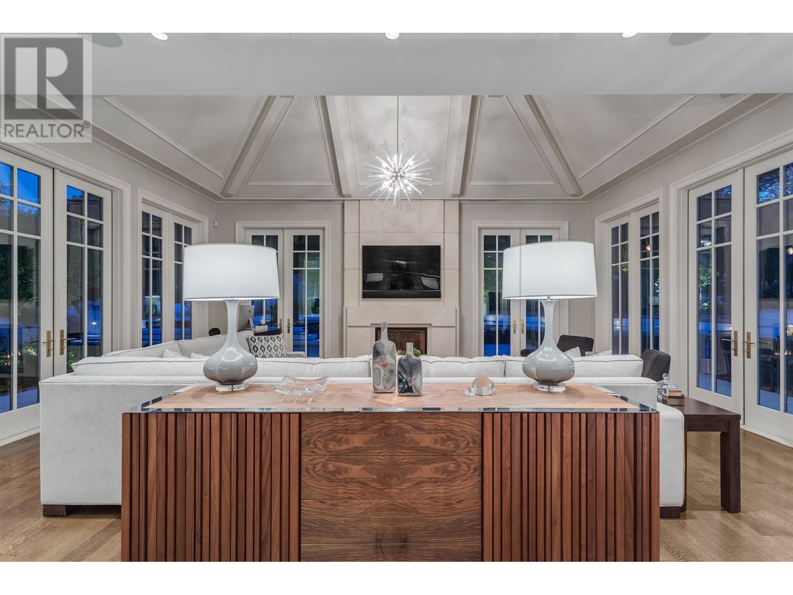 1126 Wolfe Avenue, Vancouver, British Columbia  V6H 1V8 - Photo 8 - R2808027