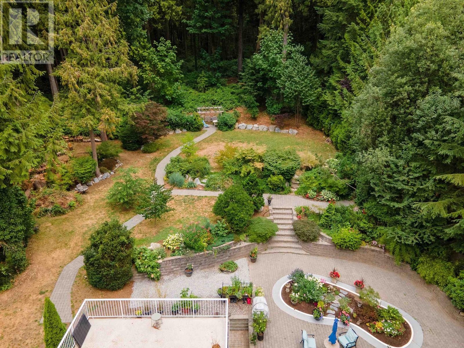 26045 100th Avenue, Maple Ridge, British Columbia  V2W 1S4 - Photo 35 - R2807957