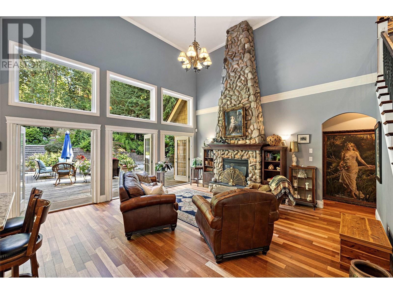 26045 100th Avenue, Maple Ridge, British Columbia  V2W 1S4 - Photo 9 - R2807957