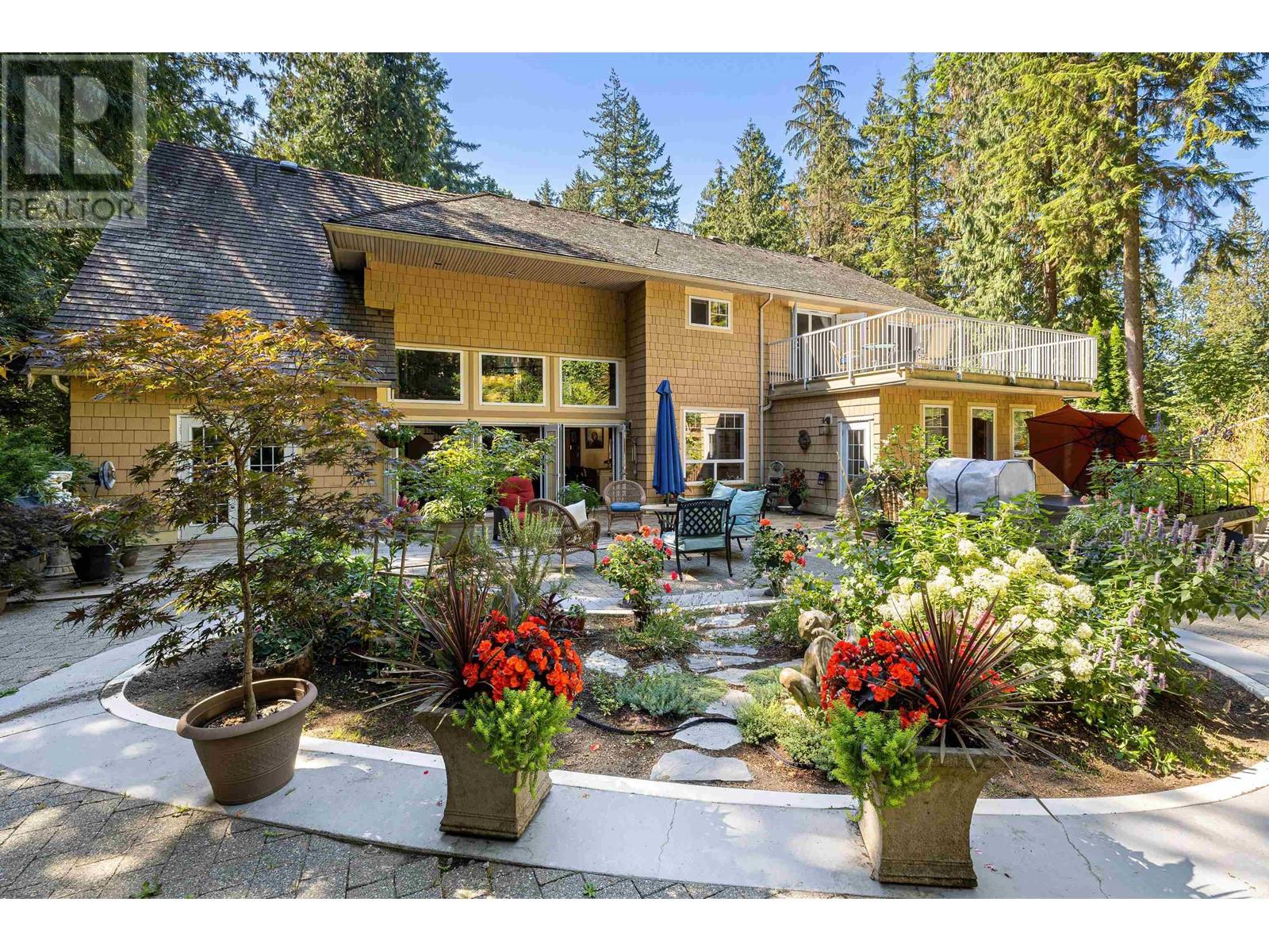 26045 100th Avenue, Maple Ridge, British Columbia  V2W 1S4 - Photo 31 - R2807957