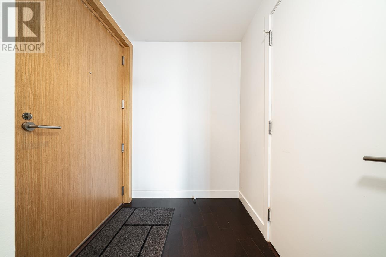 4201 777 Richards Street, Vancouver, British Columbia  V6B 0M6 - Photo 3 - R2807642
