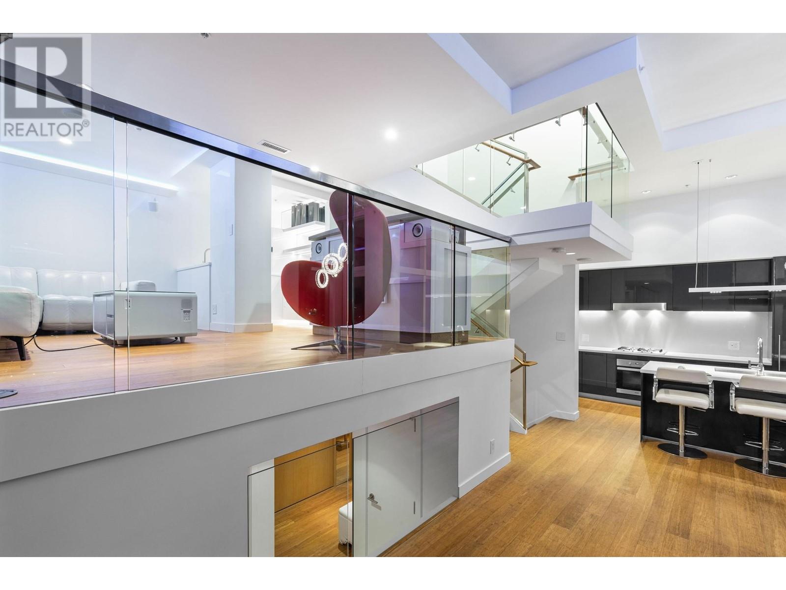 Ph7 777 Richards Street, Vancouver, British Columbia  V6B 0M6 - Photo 13 - R2797621