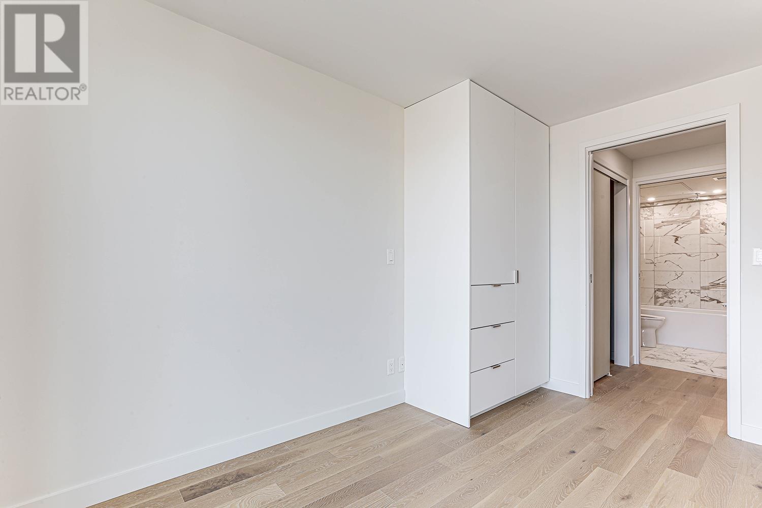 703 239 Keefer Street, Vancouver, British Columbia  V6A 1X6 - Photo 8 - R2763179