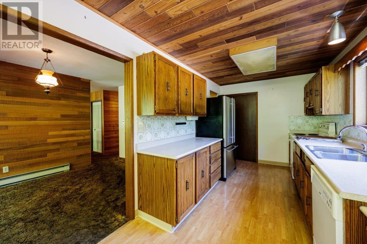 1105 Miller Road, Bowen Island, British Columbia  V0N 1G1 - Photo 11 - R2808142