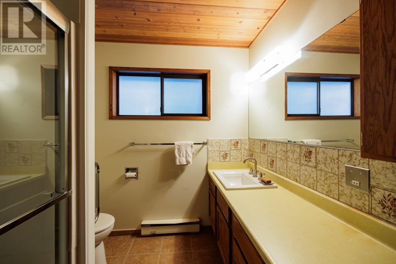 1105 Miller Road, Bowen Island, British Columbia  V0N 1G1 - Photo 20 - R2808142