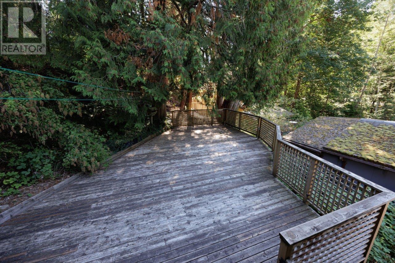 1105 Miller Road, Bowen Island, British Columbia  V0N 1G1 - Photo 23 - R2808142