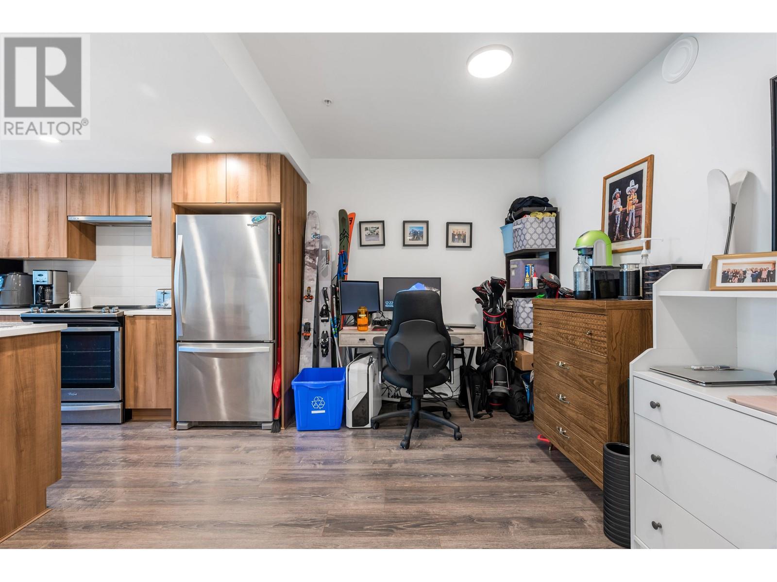 306 1365 Pemberton Avenue, Squamish, British Columbia  V7P 2R6 - Photo 12 - R2808162