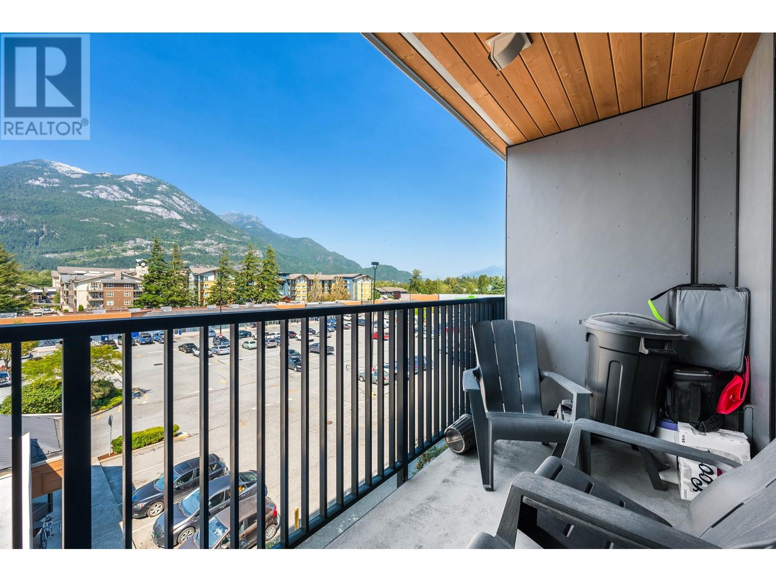 306 1365 Pemberton Avenue, Squamish, British Columbia  V7P 2R6 - Photo 17 - R2808162