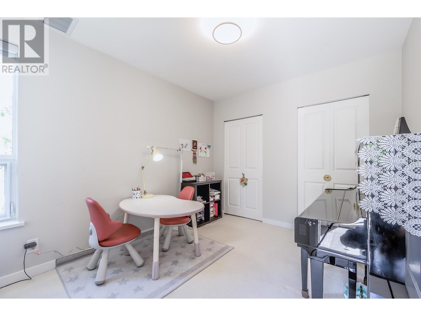 Th7 5687 Gray Avenue, Vancouver, British Columbia  V6S 0A9 - Photo 13 - R2807633