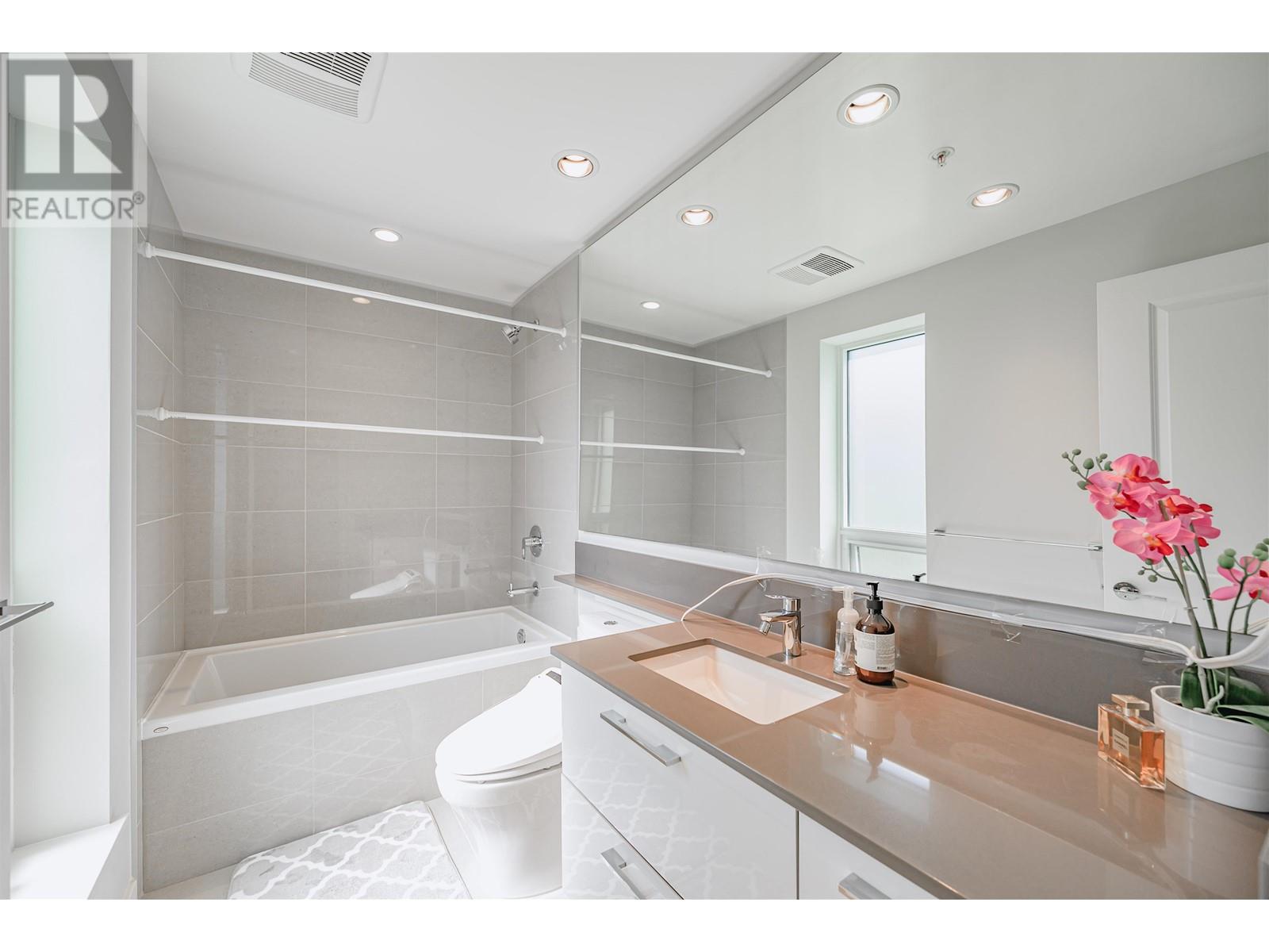 Th7 5687 Gray Avenue, Vancouver, British Columbia  V6S 0A9 - Photo 26 - R2807633