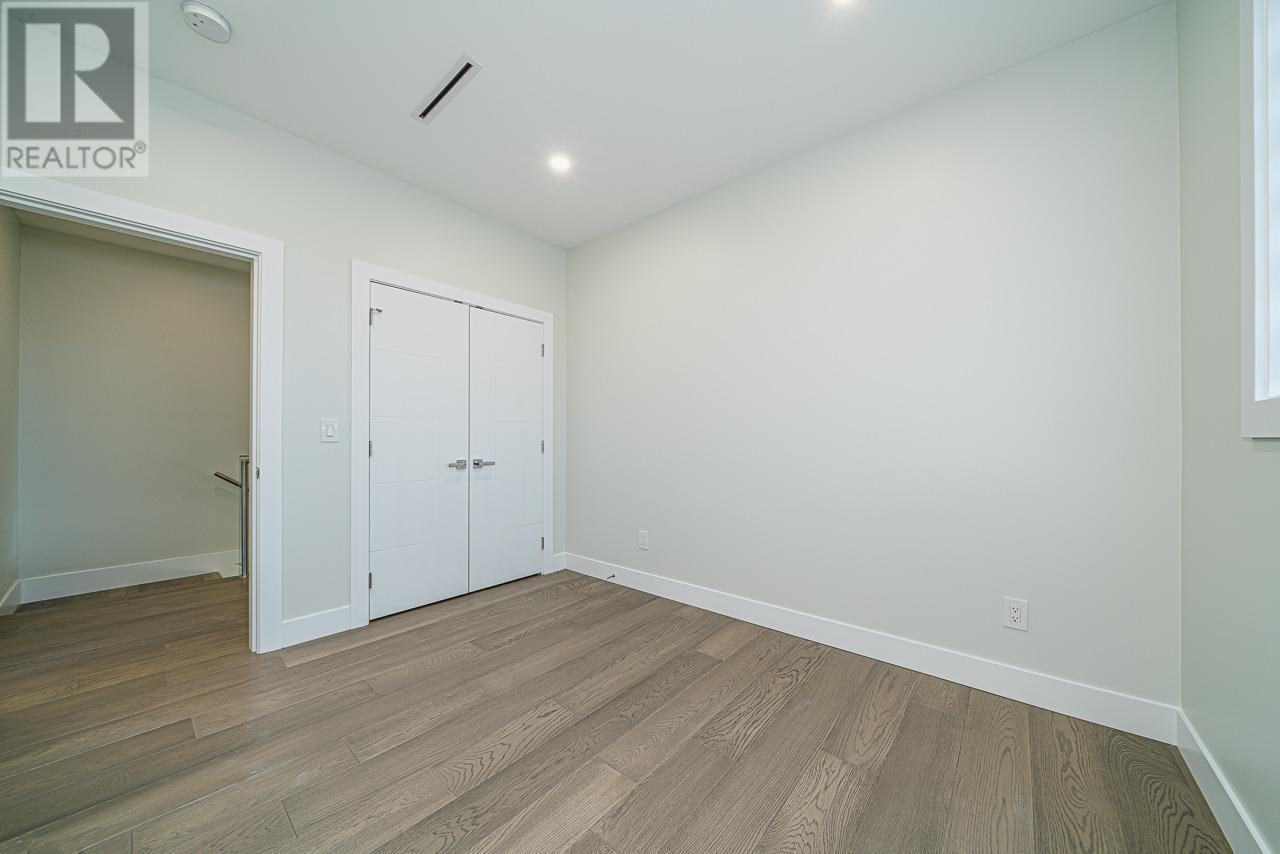325 E 17th Street, North Vancouver, British Columbia  V7L 2W1 - Photo 24 - R2806492