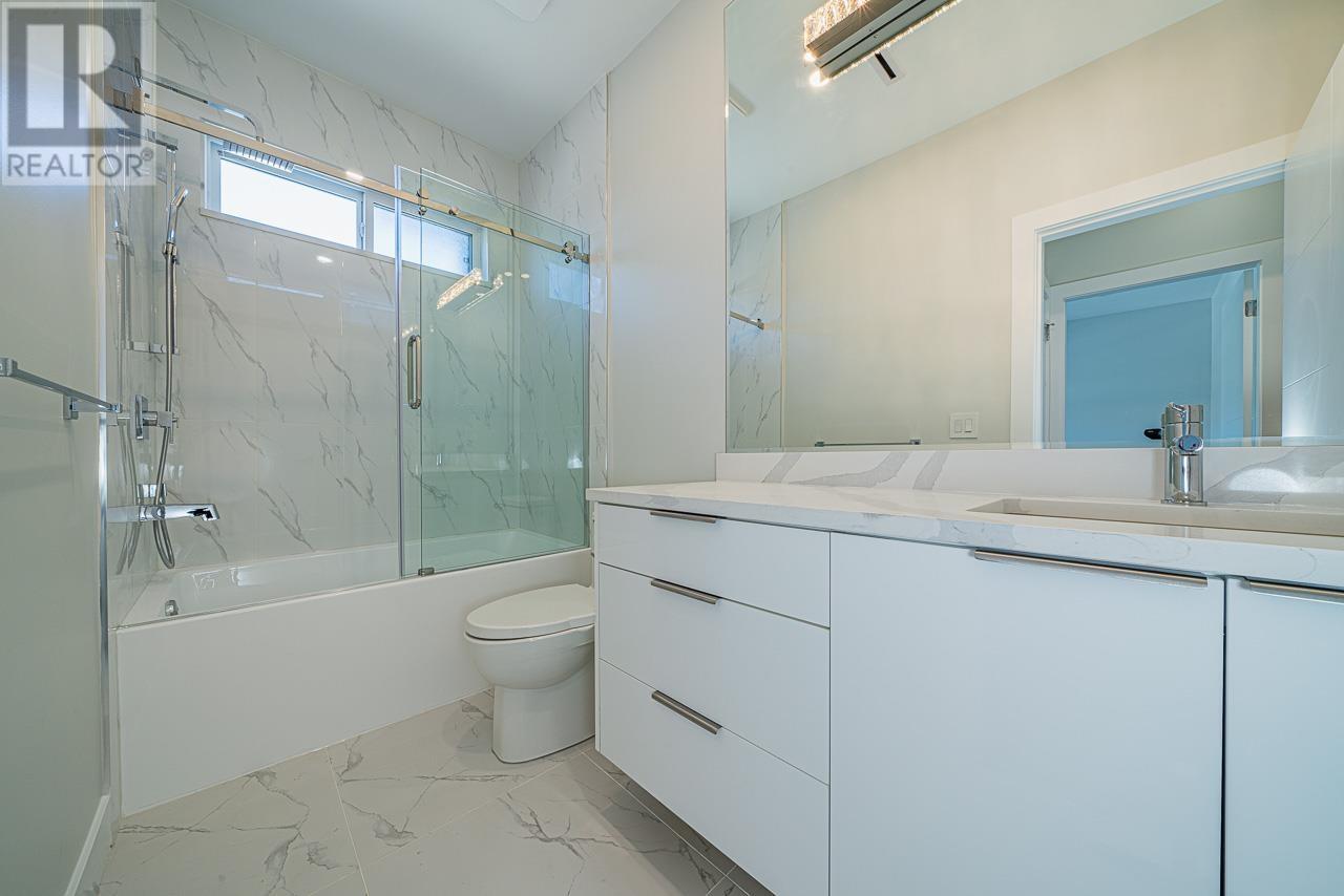 325 E 17th Street, North Vancouver, British Columbia  V7L 2W1 - Photo 22 - R2806492