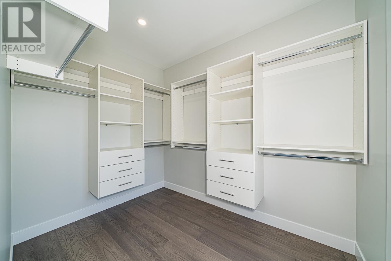 323 E 17th Street, North Vancouver, British Columbia  V7L 2W1 - Photo 26 - R2806487