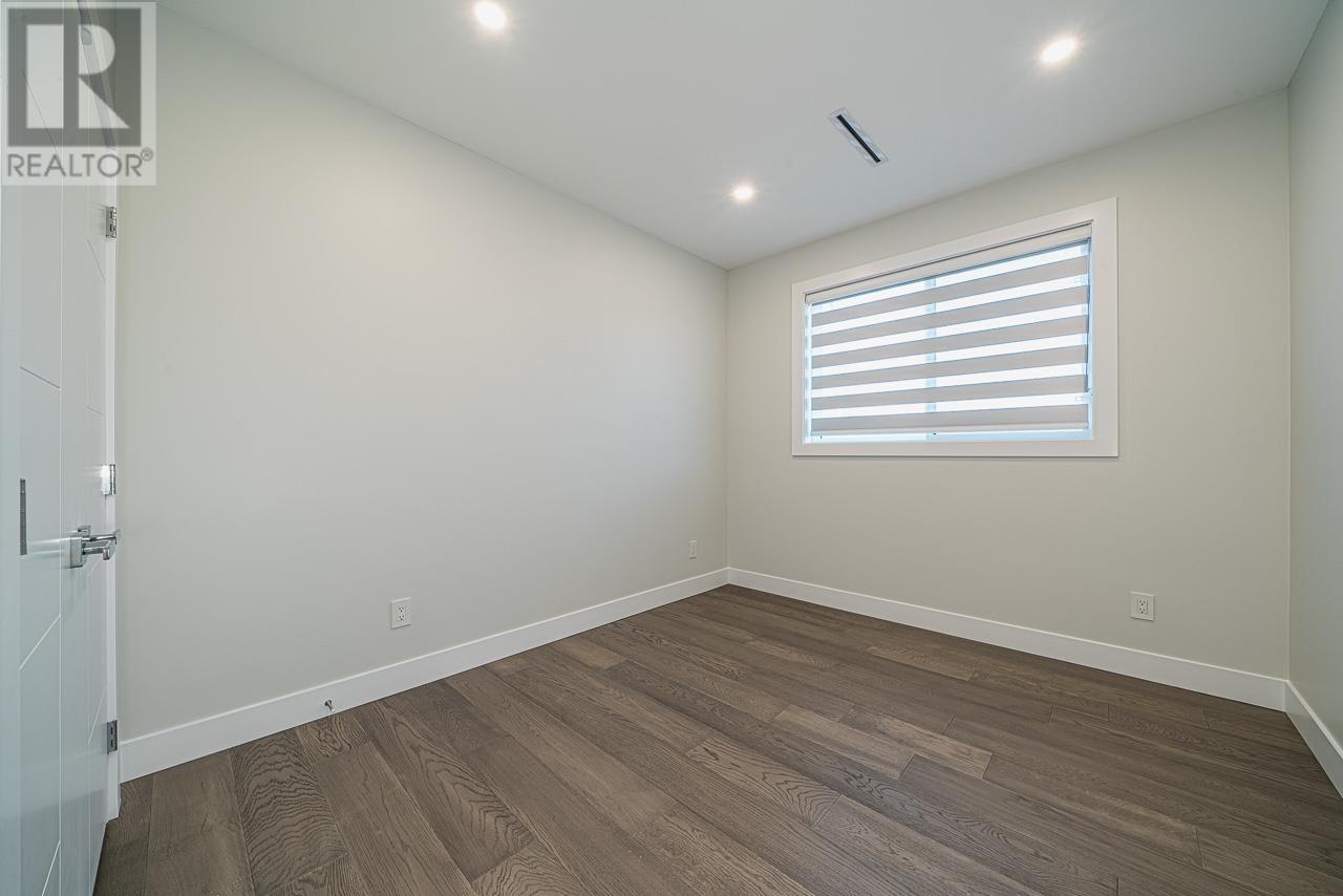 323 E 17th Street, North Vancouver, British Columbia  V7L 2W1 - Photo 22 - R2806487