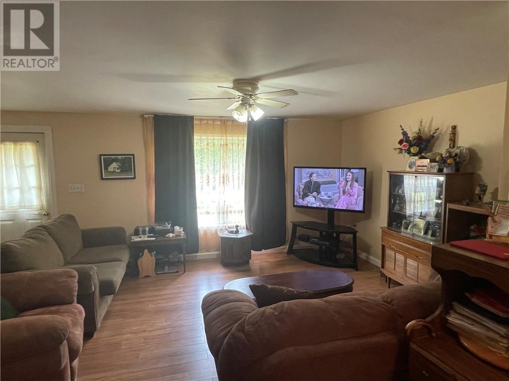 2013 Spence Road, Palmer Rapids, Ontario  K0J 2E0 - Photo 13 - 1347718