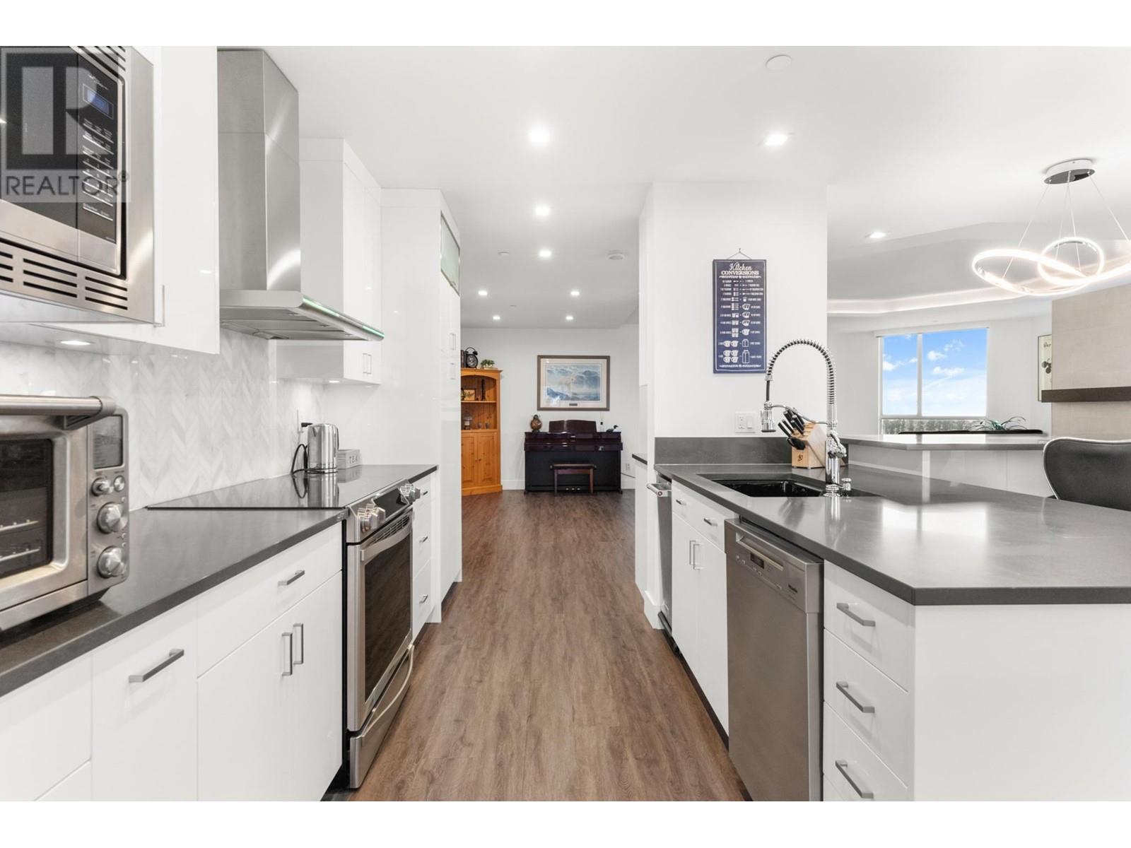 1903 1185 Quayside Drive, New Westminster, British Columbia  V3M 6T8 - Photo 4 - R2791579