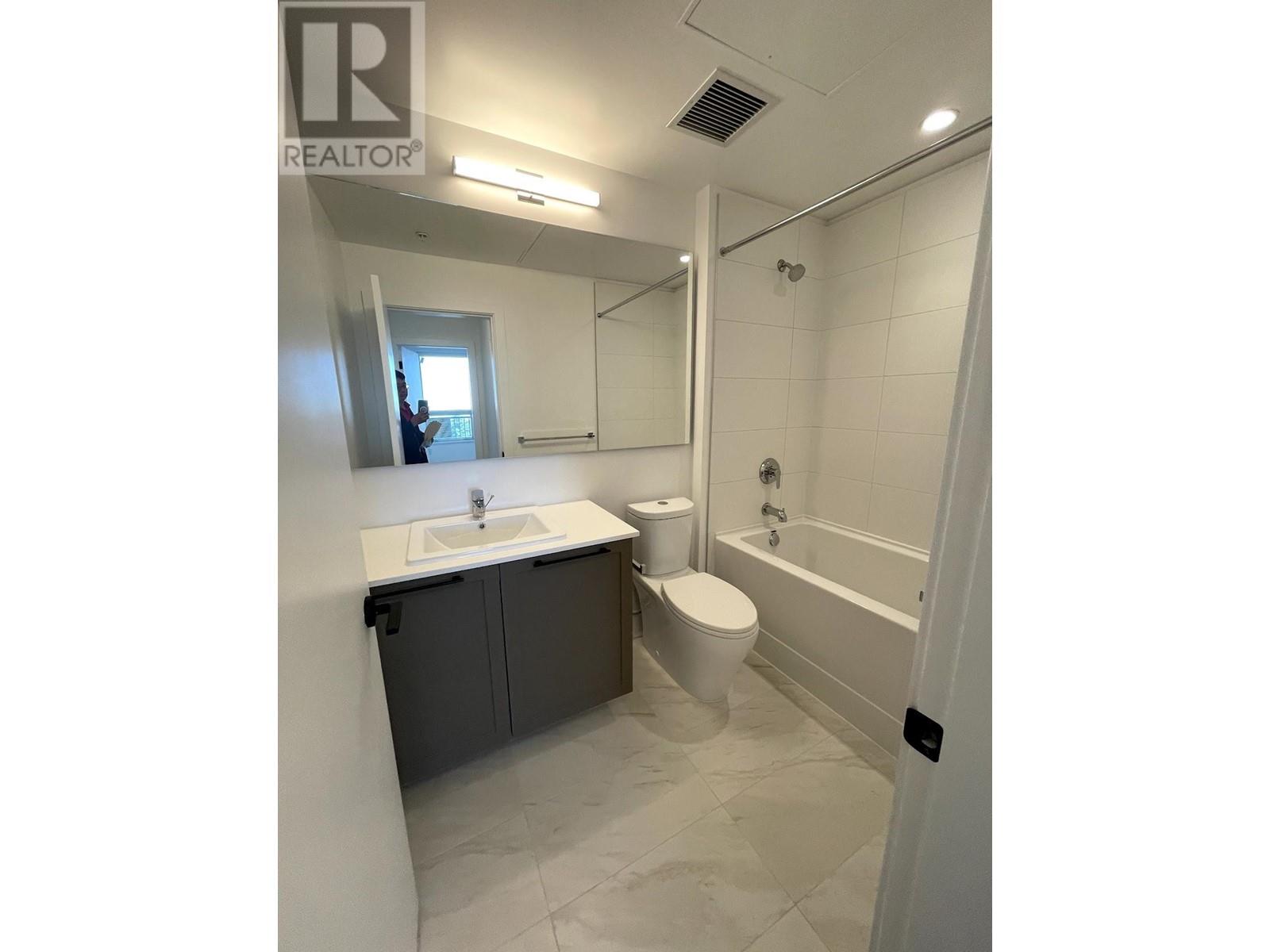 512 9228 Slopes Mews, Burnaby, British Columbia  V5A 0E9 - Photo 8 - R2808134