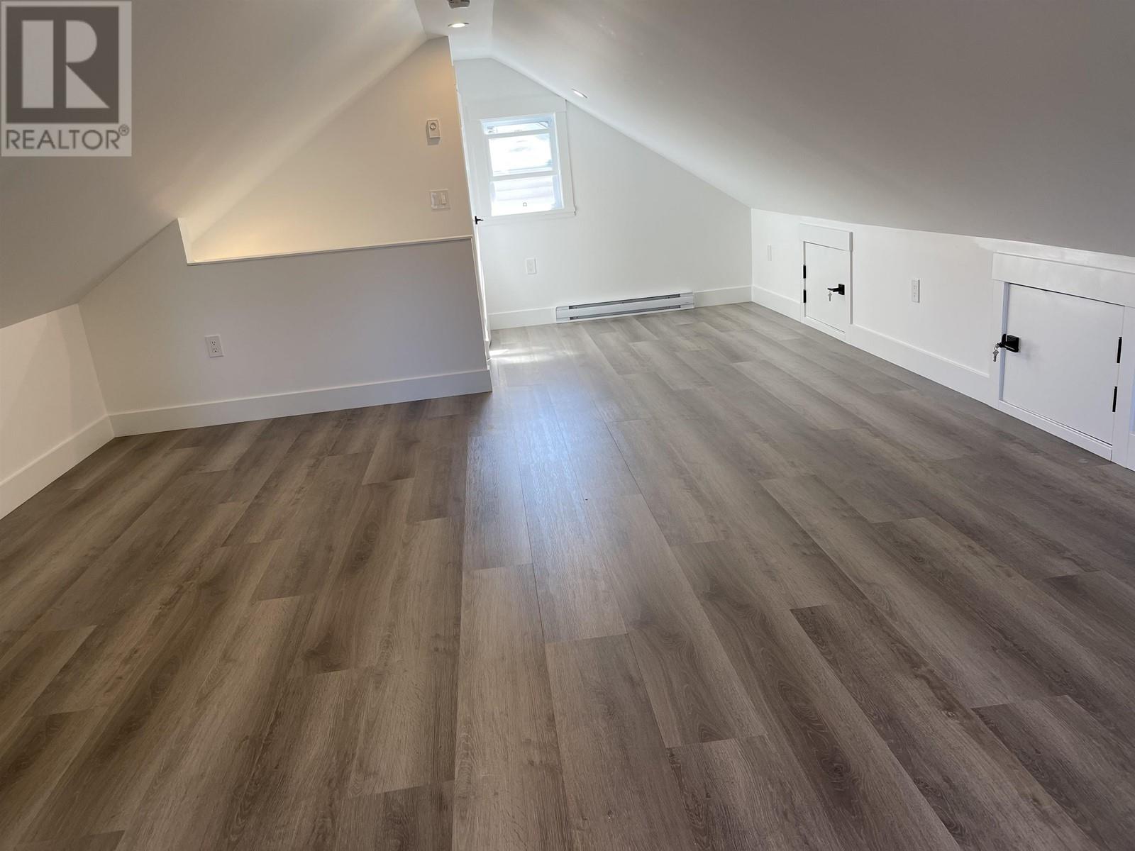 500 Douglas Crescent, Richmond, British Columbia  V7B 1E5 - Photo 10 - R2806582