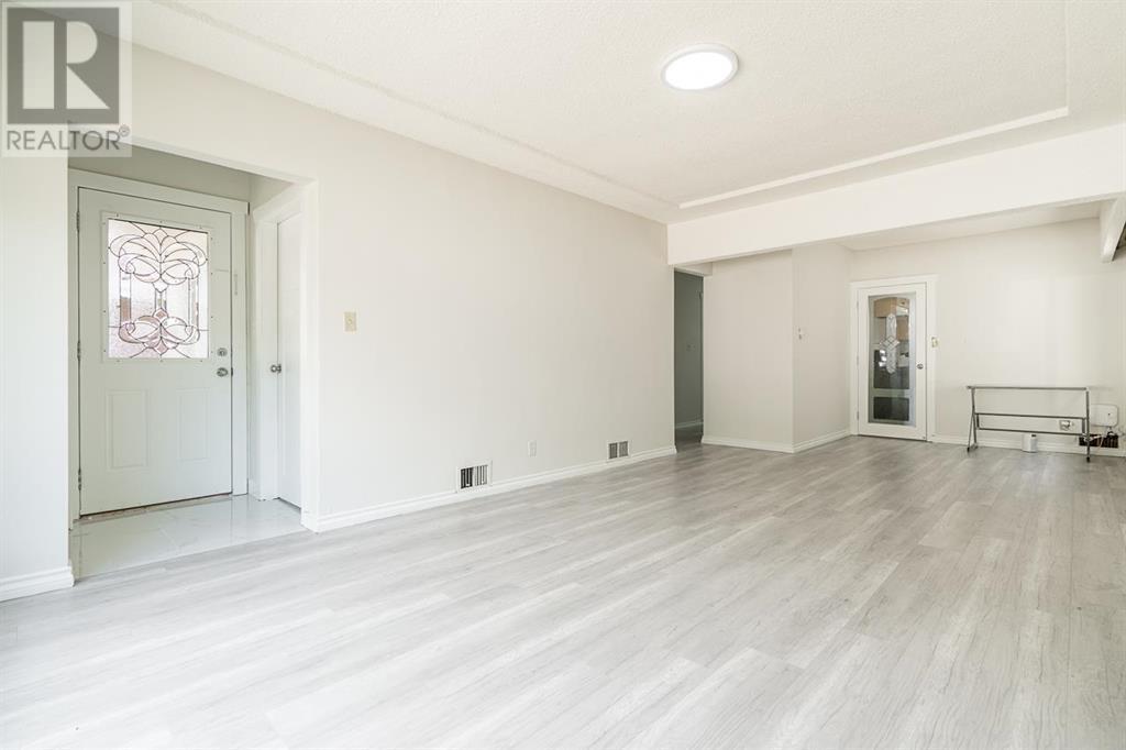 882 E 63rd Avenue, Vancouver, British Columbia  V5X 2K8 - Photo 5 - R2800628