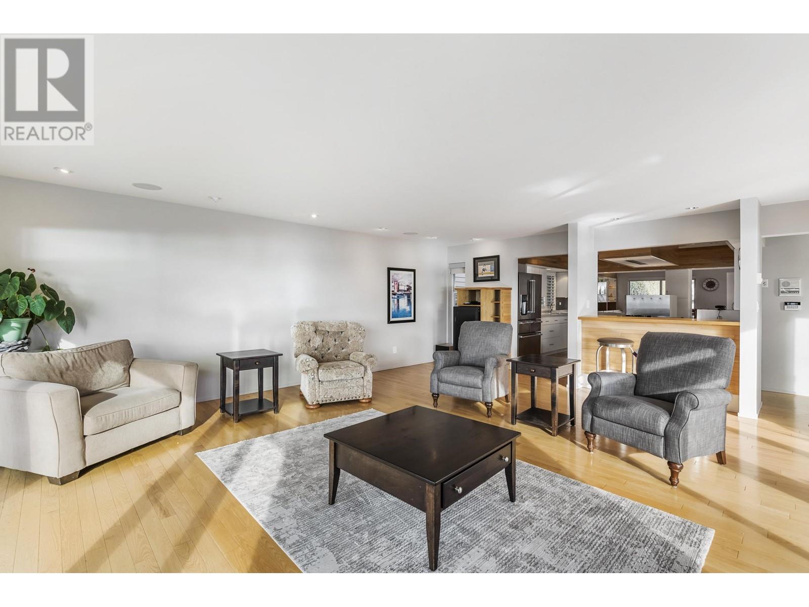 132 Graham Drive, Delta, British Columbia  V4M 2J5 - Photo 8 - R2800713