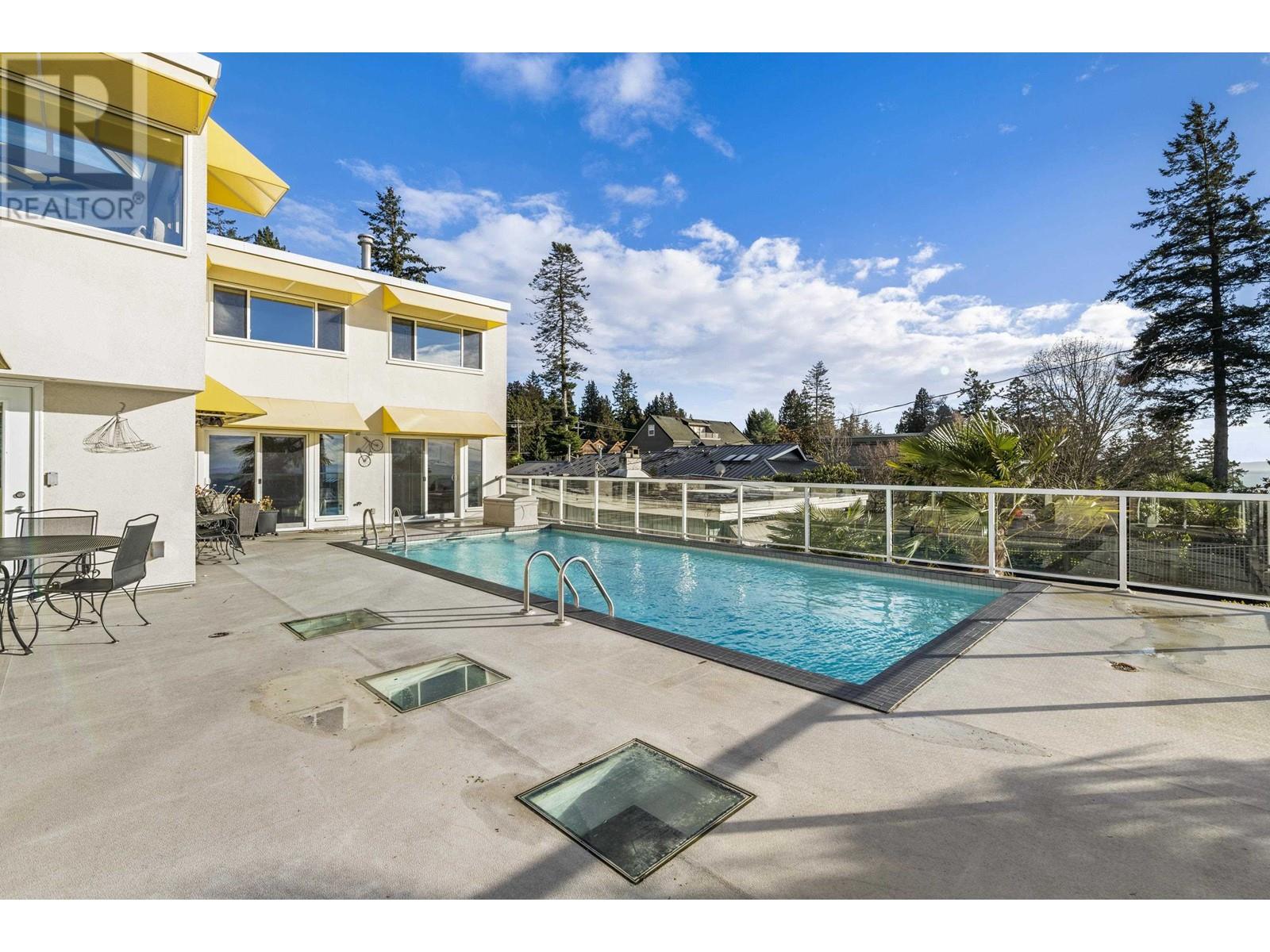 132 Graham Drive, Delta, British Columbia  V4M 2J5 - Photo 4 - R2800713