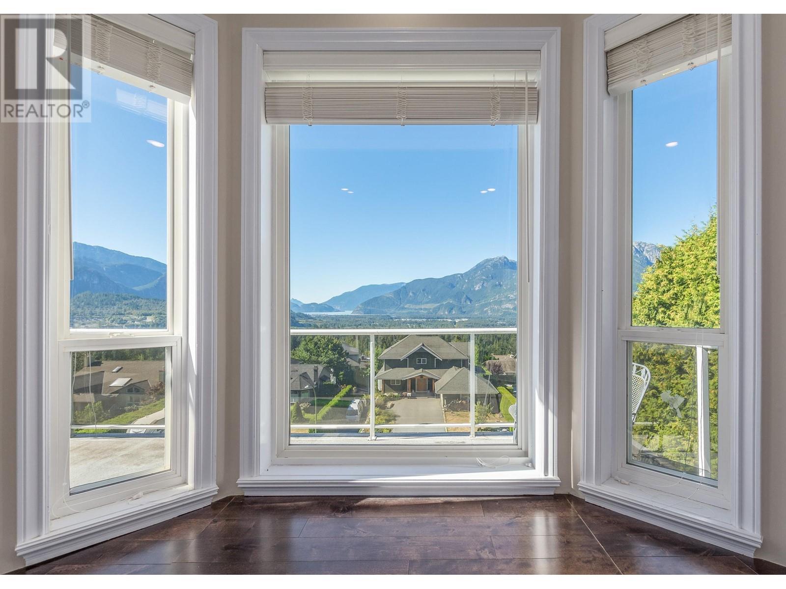 1012 Glacier View Drive, Squamish, British Columbia  V0N 1T0 - Photo 14 - R2808198